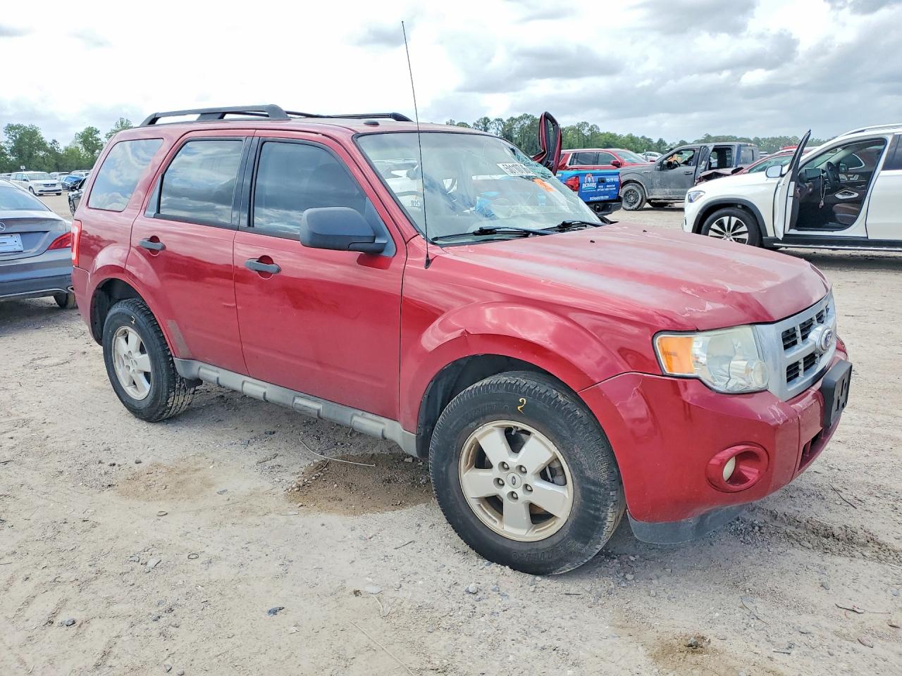 2011 Ford Escape Xlt Красный vin: 1FMCU0D79BKC10317
