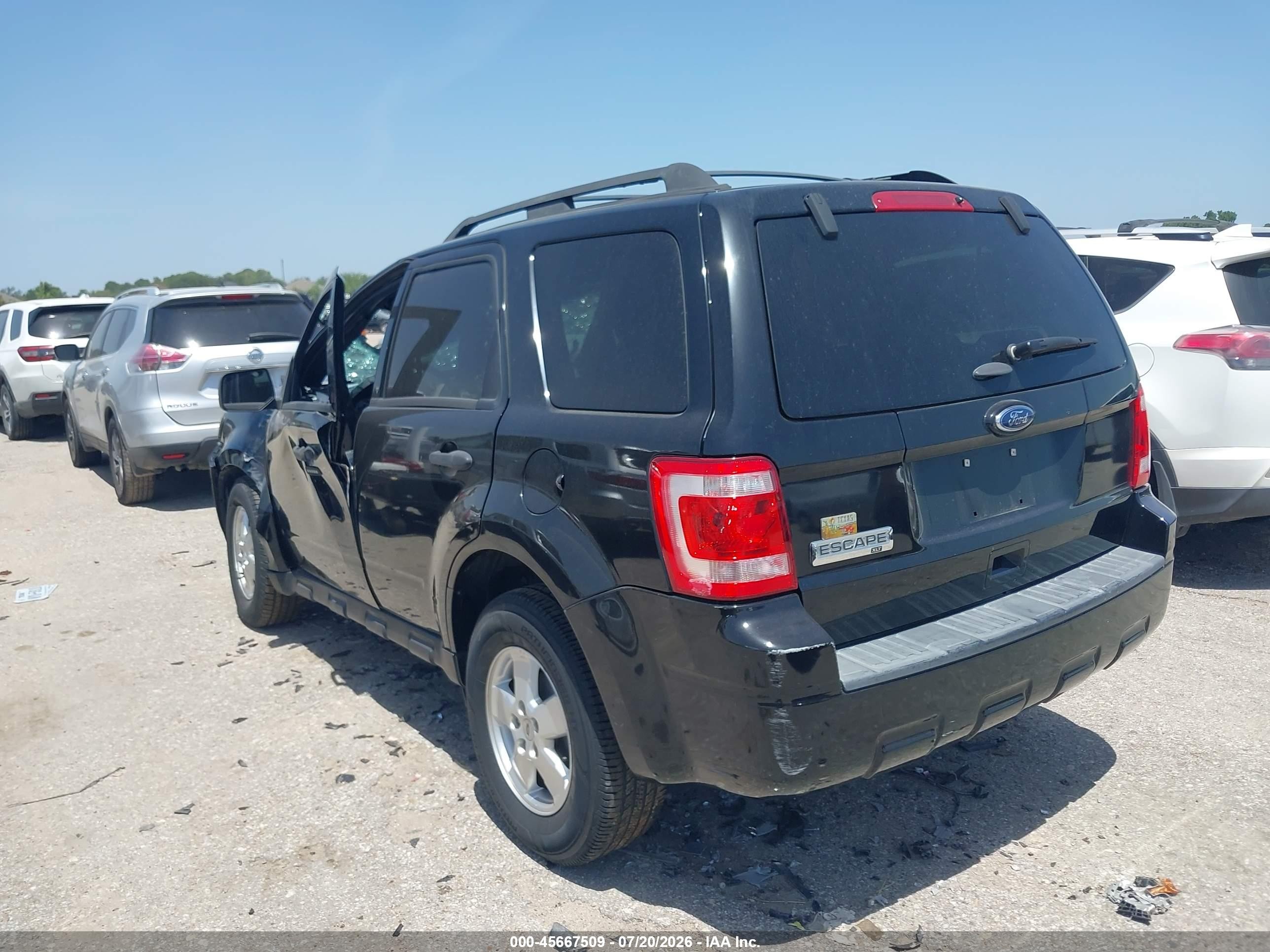2012 Ford Escape Xlt Black vin: 1FMCU0D79CKA17716