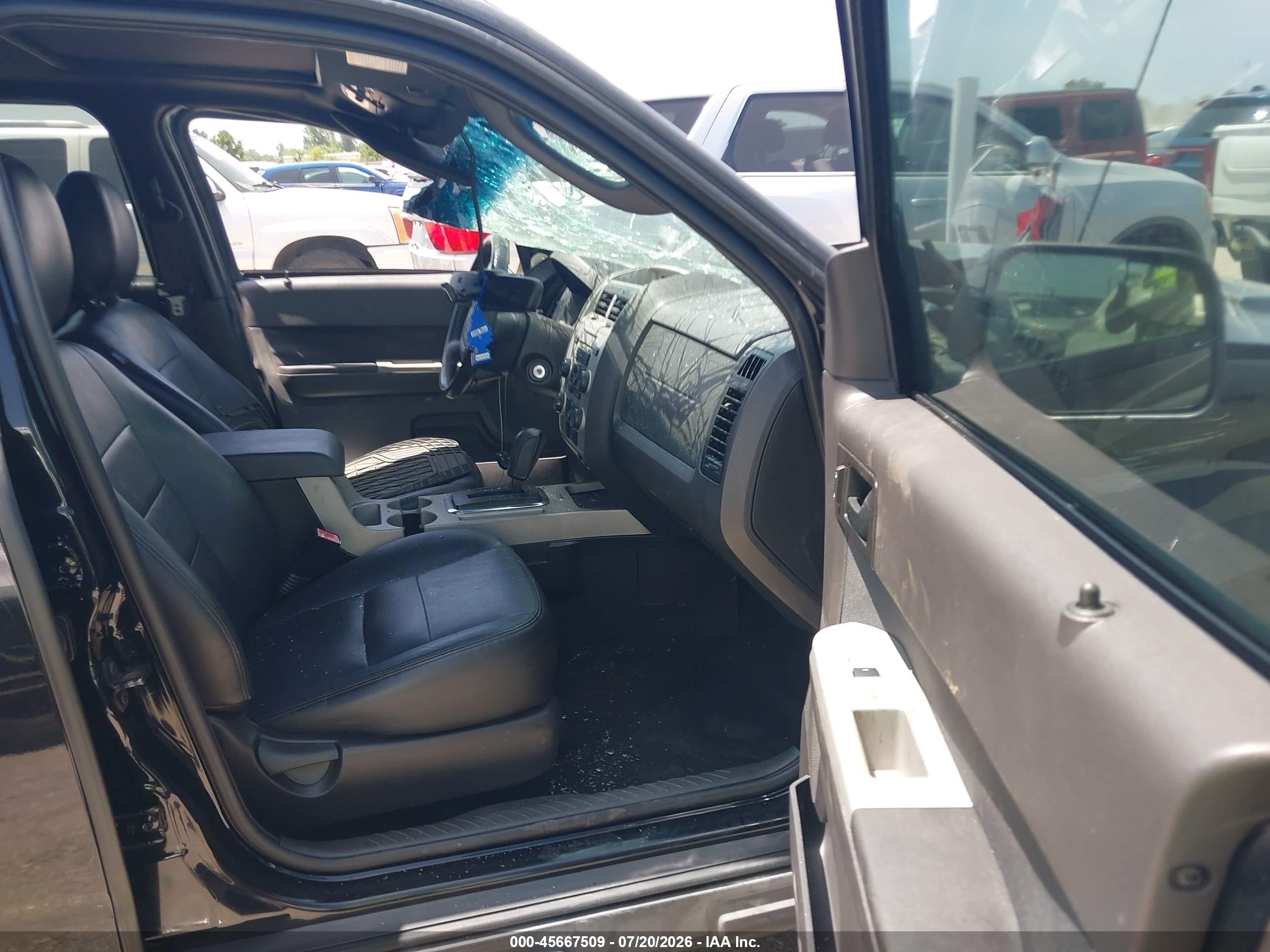 2012 Ford Escape Xlt Black vin: 1FMCU0D79CKA17716