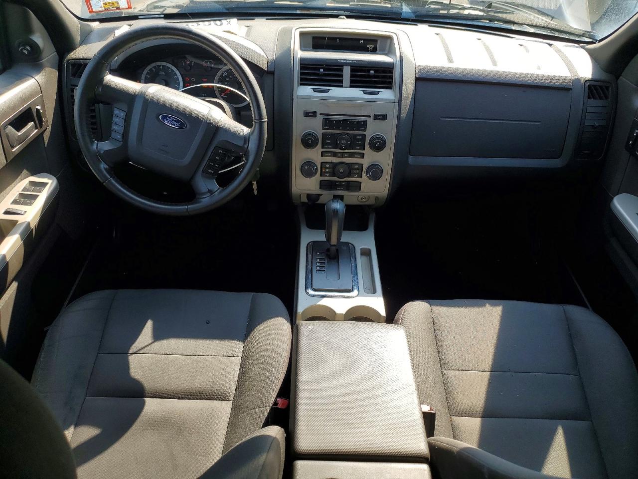 2012 Ford Escape Xlt Серебряный vin: 1FMCU0D79CKA97597