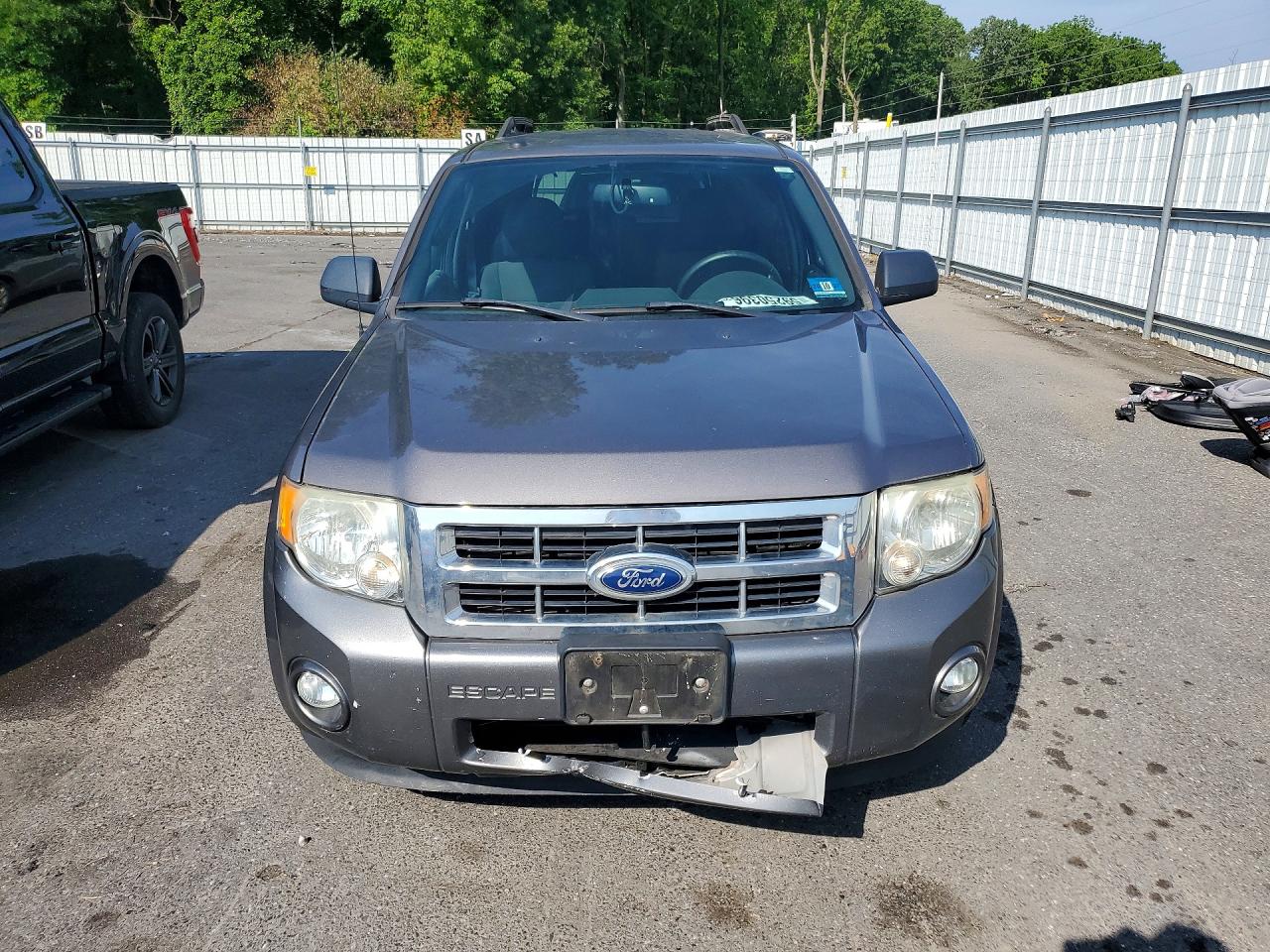 2012 Ford Escape Xlt Серебряный vin: 1FMCU0D79CKA97597