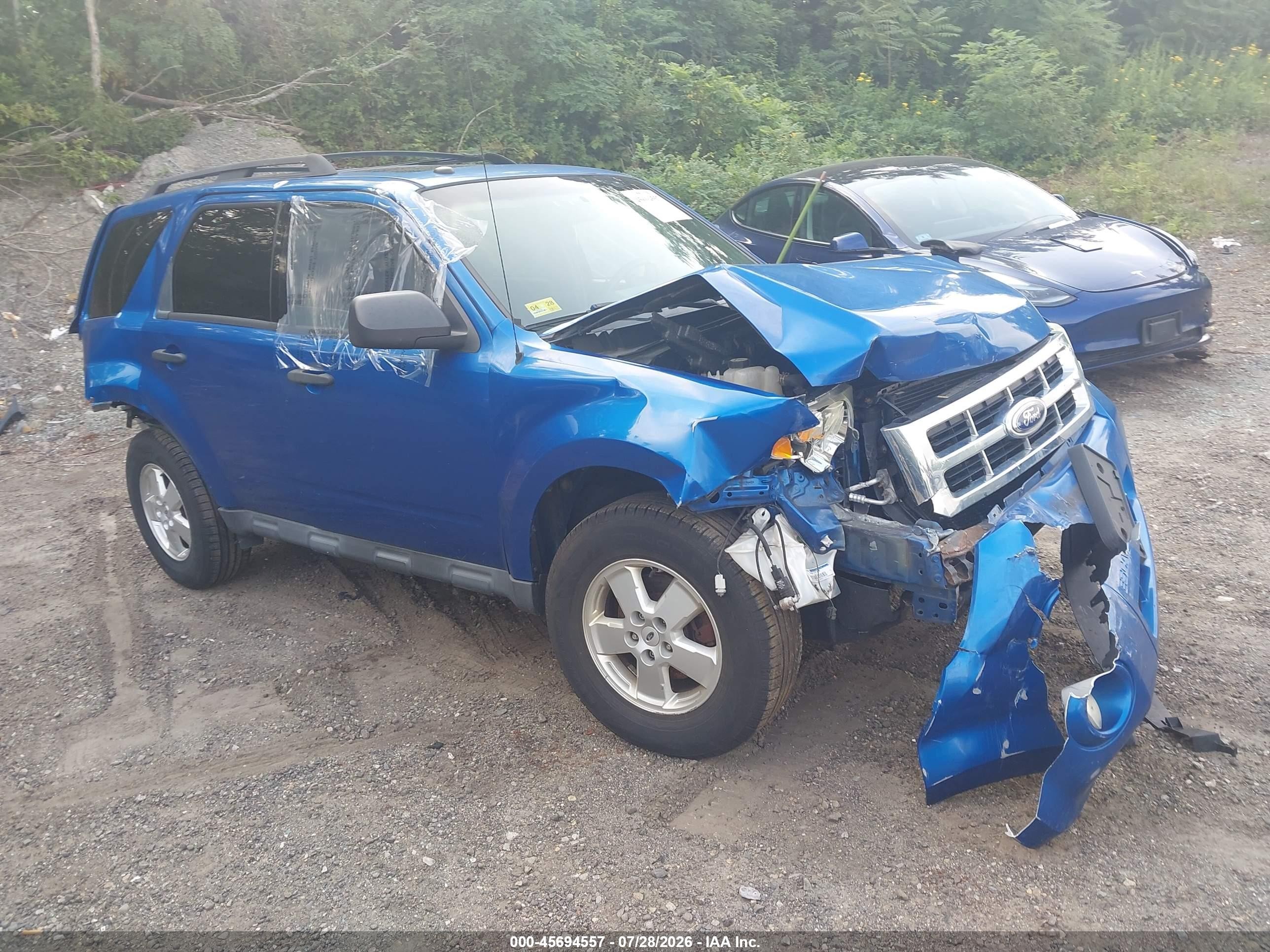 2012 Ford Escape Xlt Blue vin: 1FMCU0D79CKA97776
