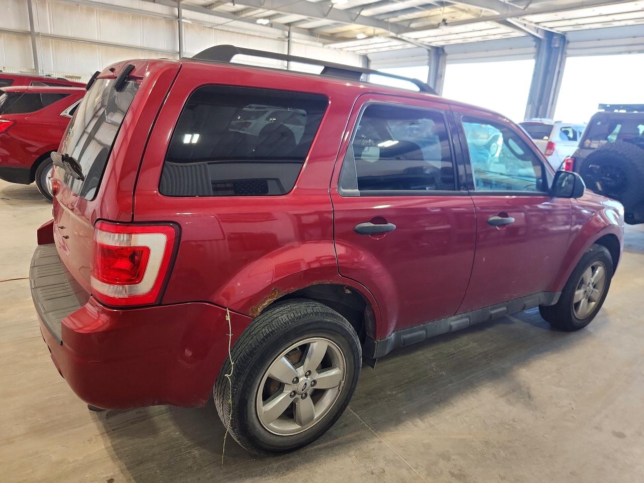2012 Ford Escape Xlt Red vin: 1FMCU0D79CKB30940