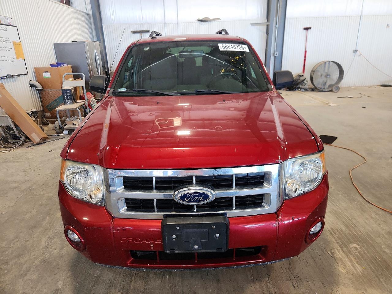 2012 Ford Escape Xlt Red vin: 1FMCU0D79CKB30940
