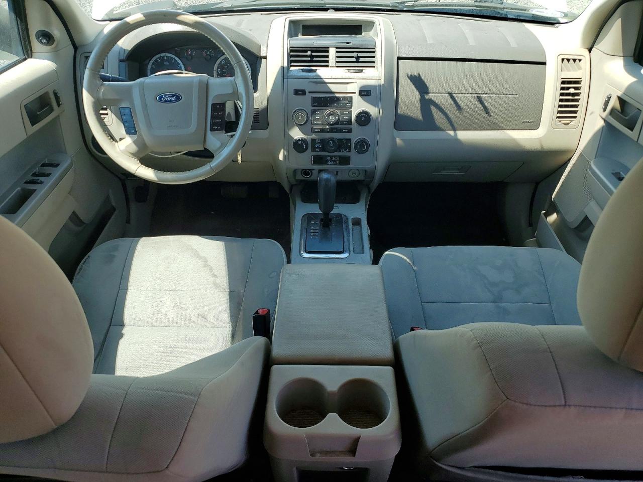 2012 Ford Escape Xlt Белый vin: 1FMCU0D79CKC84483