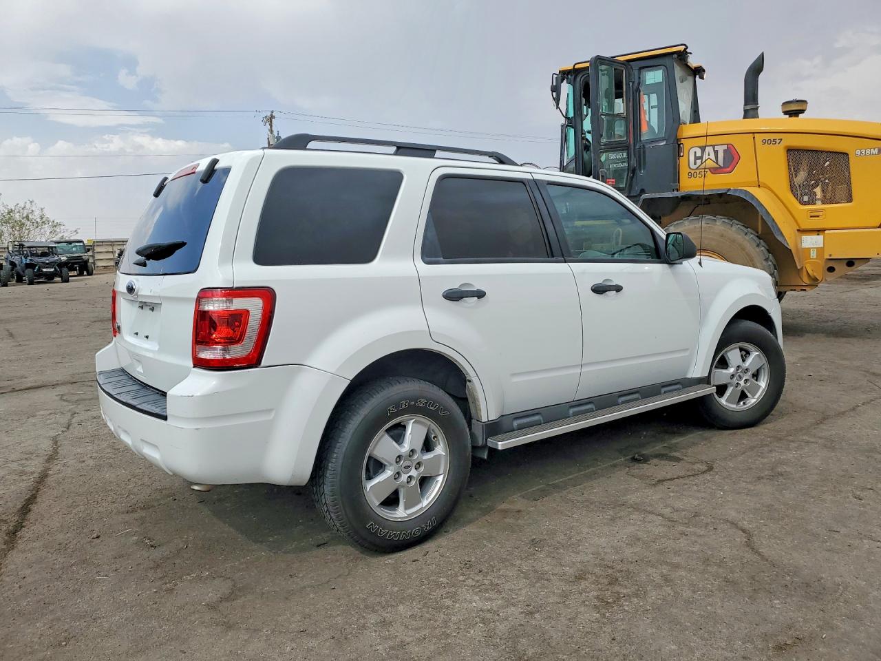 2012 Ford Escape Xlt White vin: 1FMCU0D79CKC85228