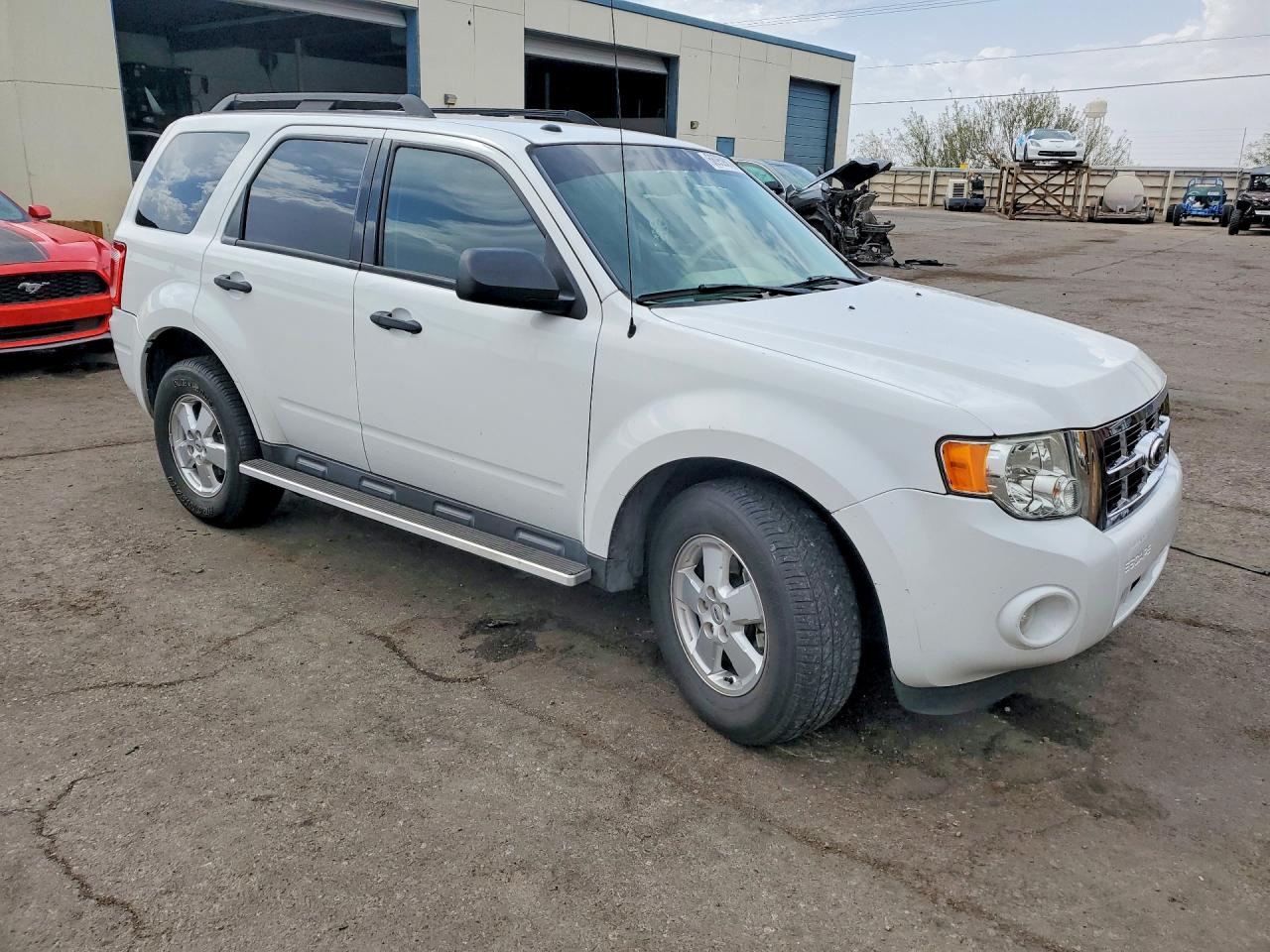 2012 Ford Escape Xlt White vin: 1FMCU0D79CKC85228