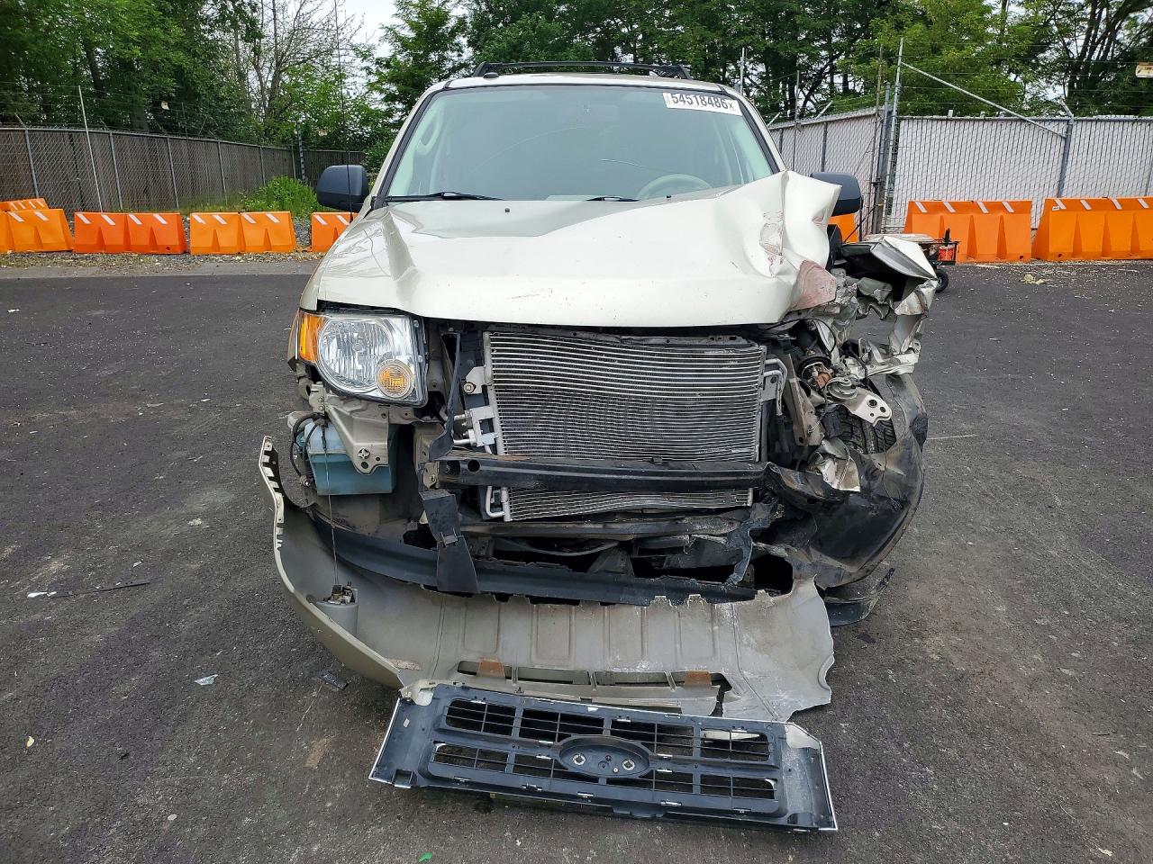 2010 Ford Escape Xlt Beige vin: 1FMCU0D7XAKA31119
