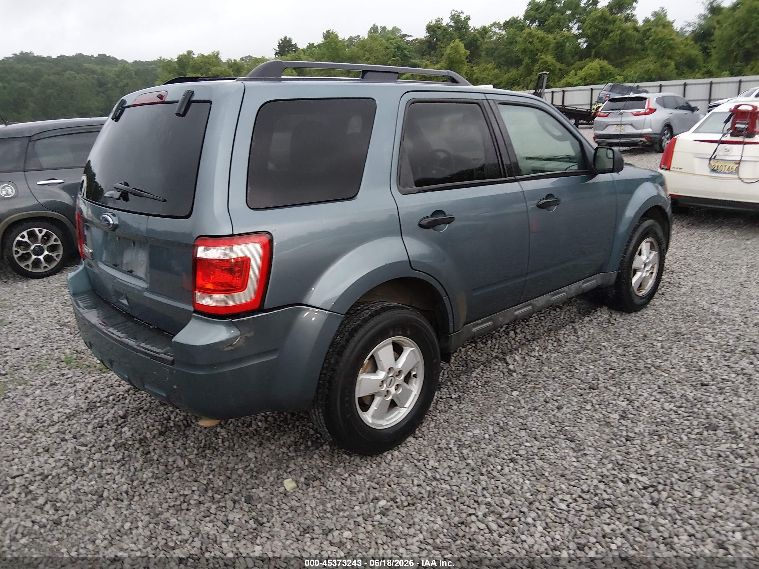 2010 Ford Escape Xlt Blue vin: 1FMCU0D7XAKB27946