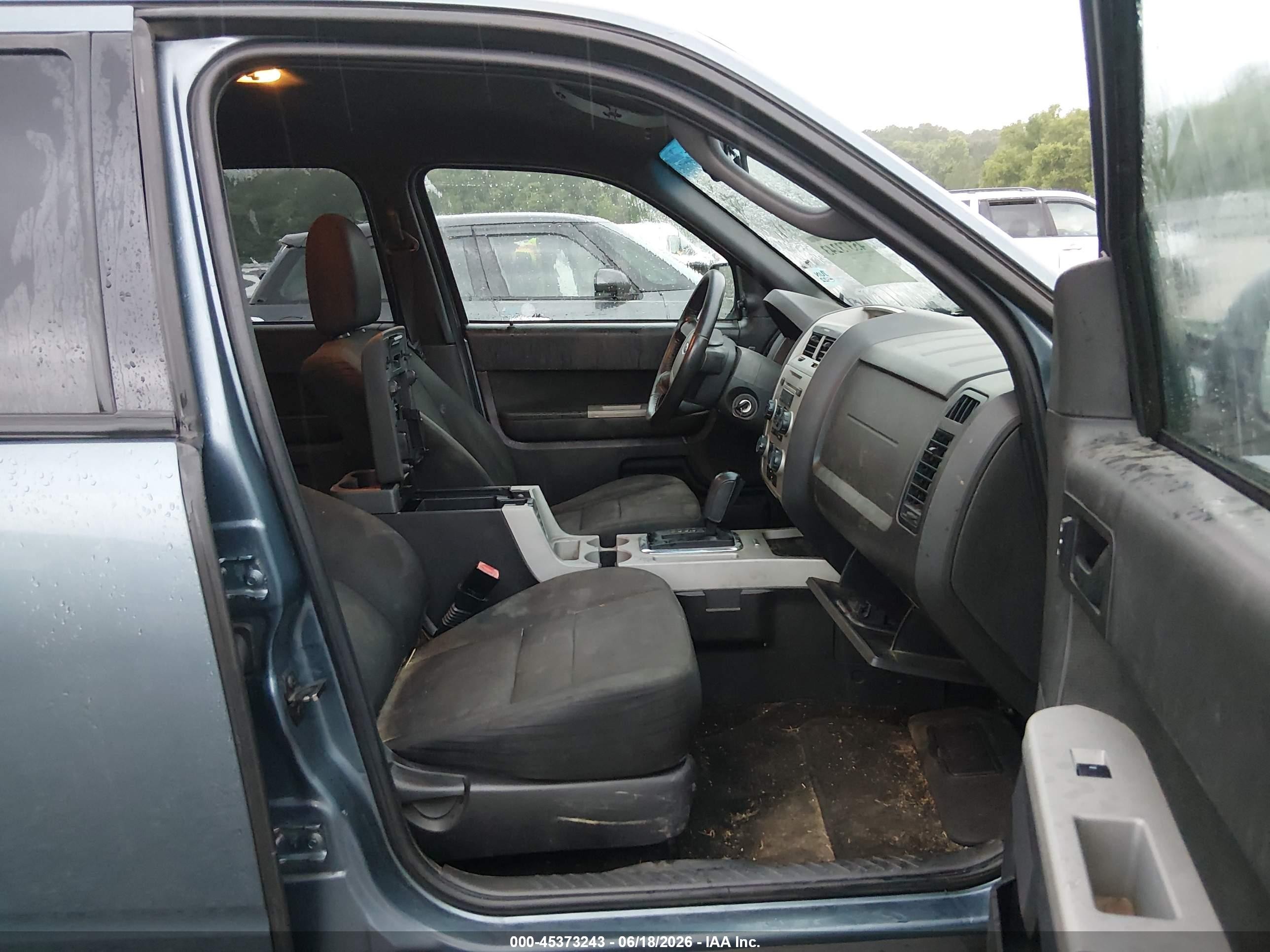 2010 Ford Escape Xlt Blue vin: 1FMCU0D7XAKB27946