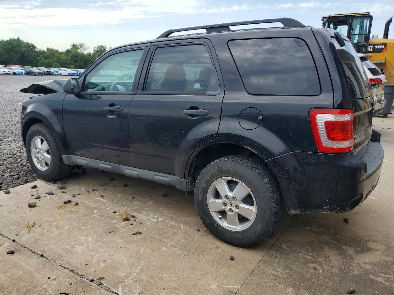 2010 Ford Escape 4d 4wd Черный vin: 1FMCU0D7XAKB62566