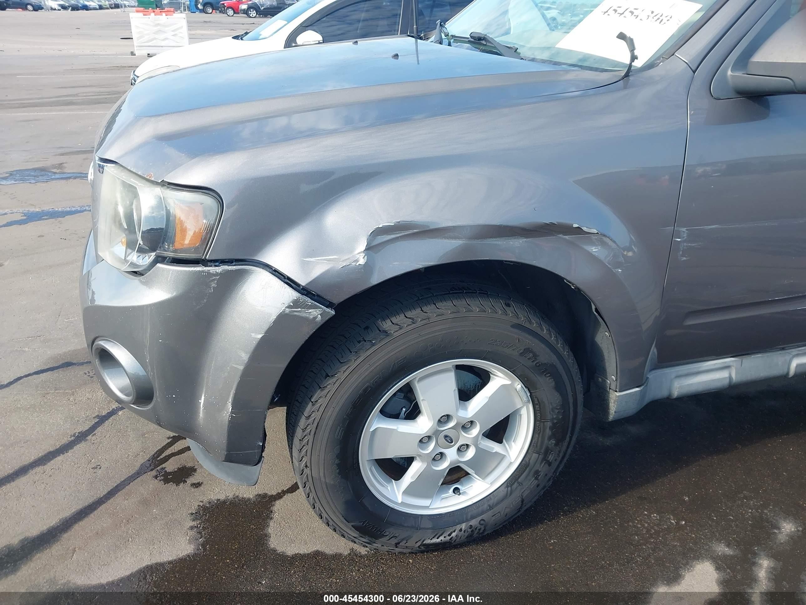 2010 Ford Escape Xlt Gray vin: 1FMCU0D7XAKB80386