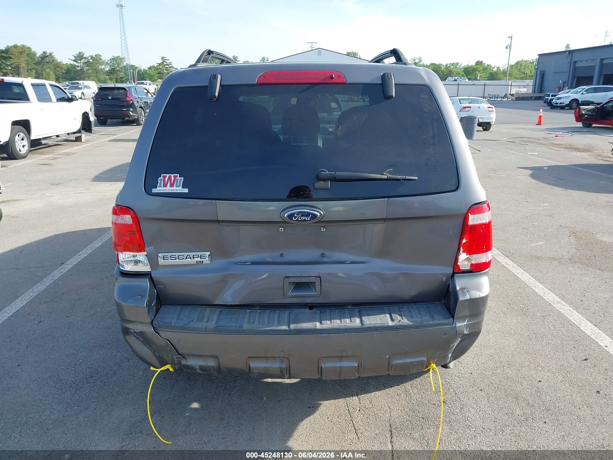 2010 Ford Escape Xlt Gray vin: 1FMCU0D7XAKC04296