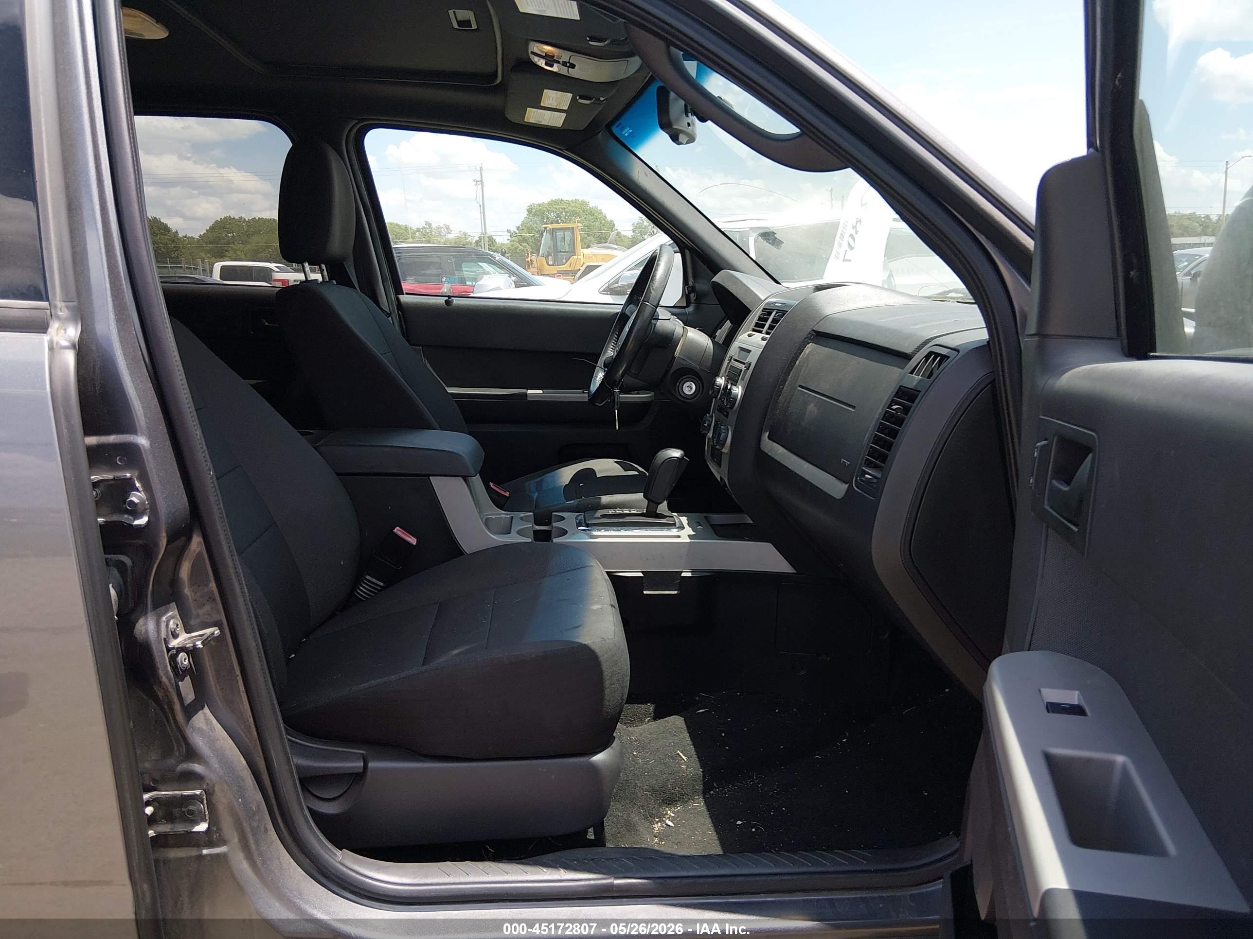 2010 Ford Escape Xlt Gray vin: 1FMCU0D7XAKD32666