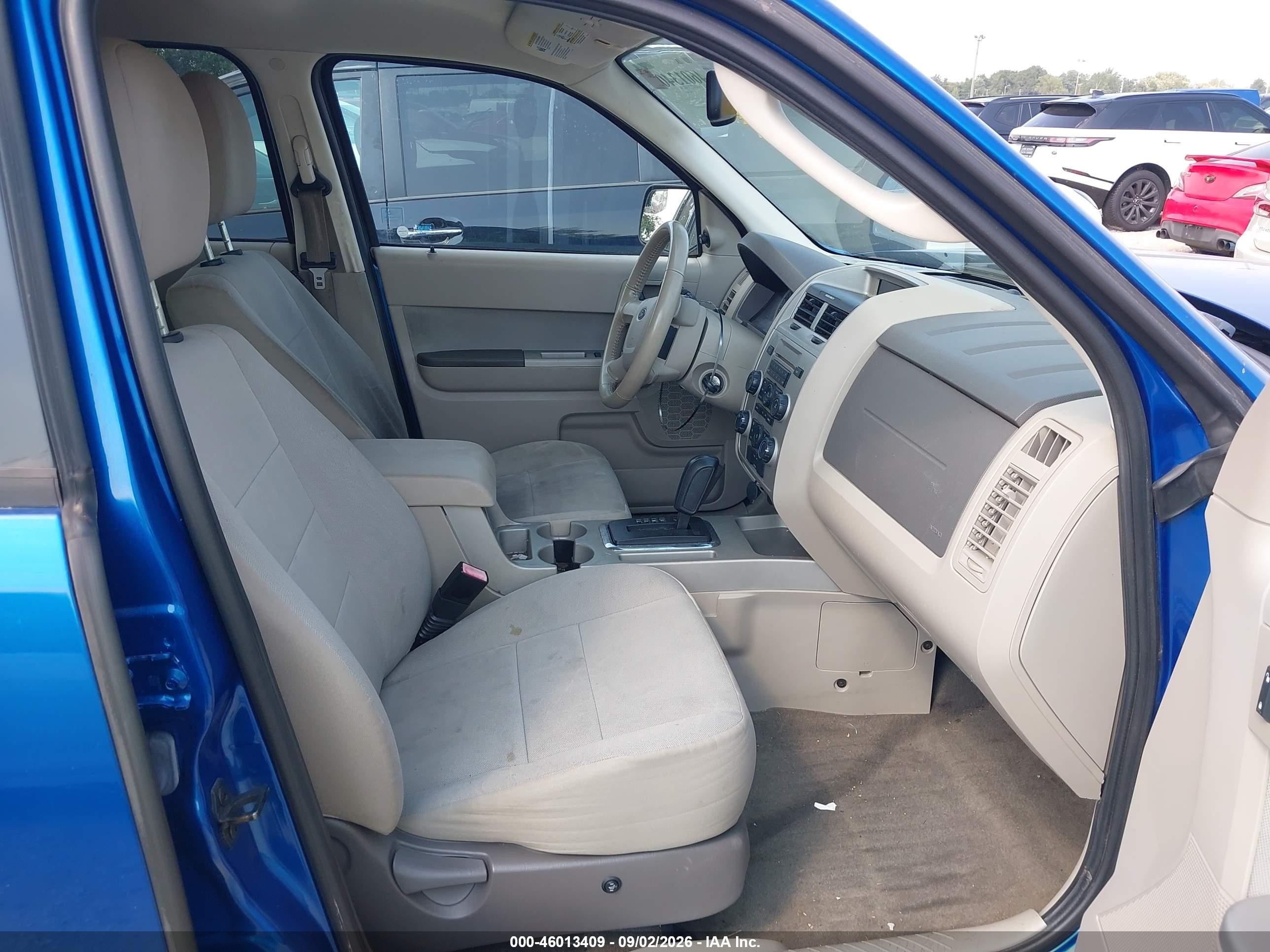2011 Ford Escape Xlt Blue vin: 1FMCU0D7XBKB20612