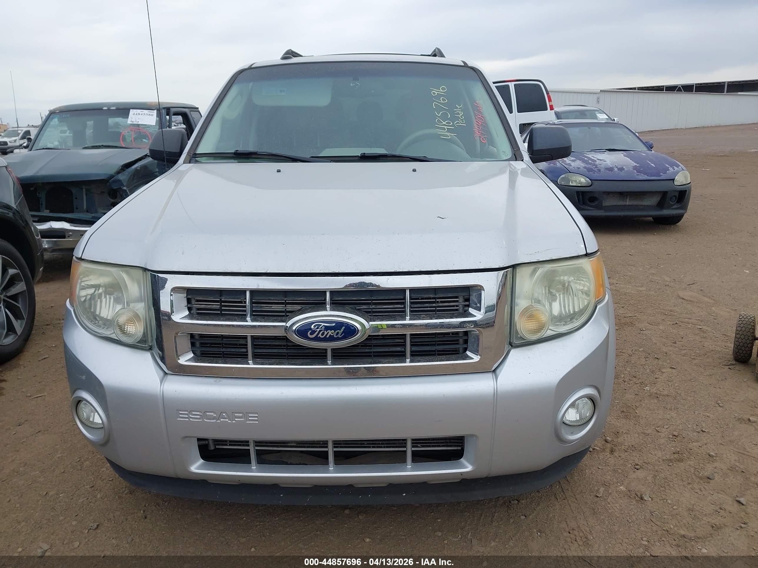 2011 Ford Escape Xlt Silver vin: 1FMCU0D7XBKB35613