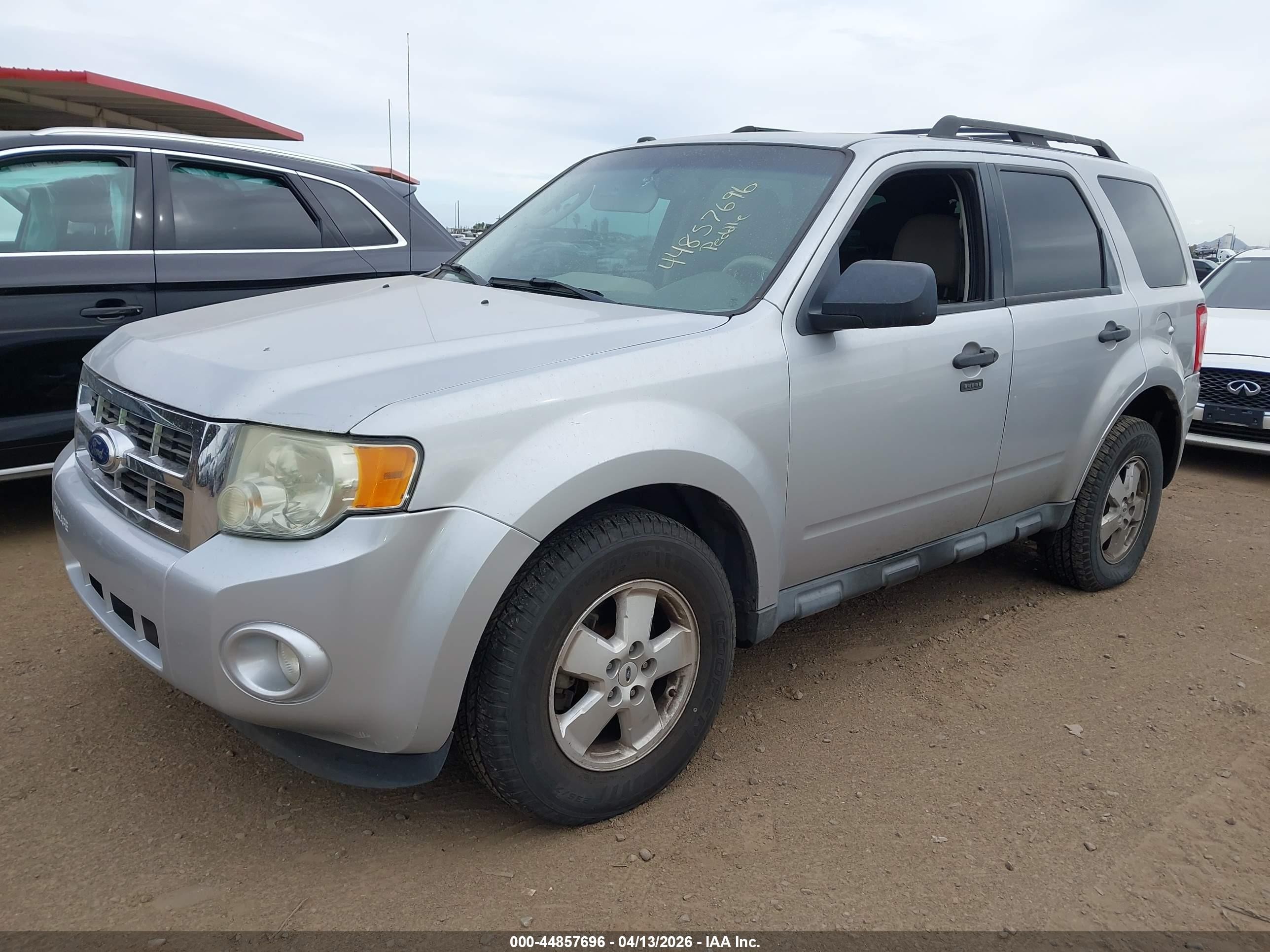 2011 Ford Escape Xlt Silver vin: 1FMCU0D7XBKB35613