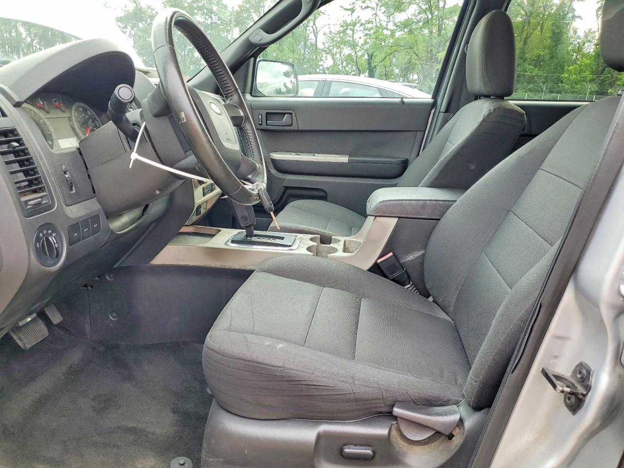 2011 Ford Escape Xlt Silver vin: 1FMCU0D7XBKB36454