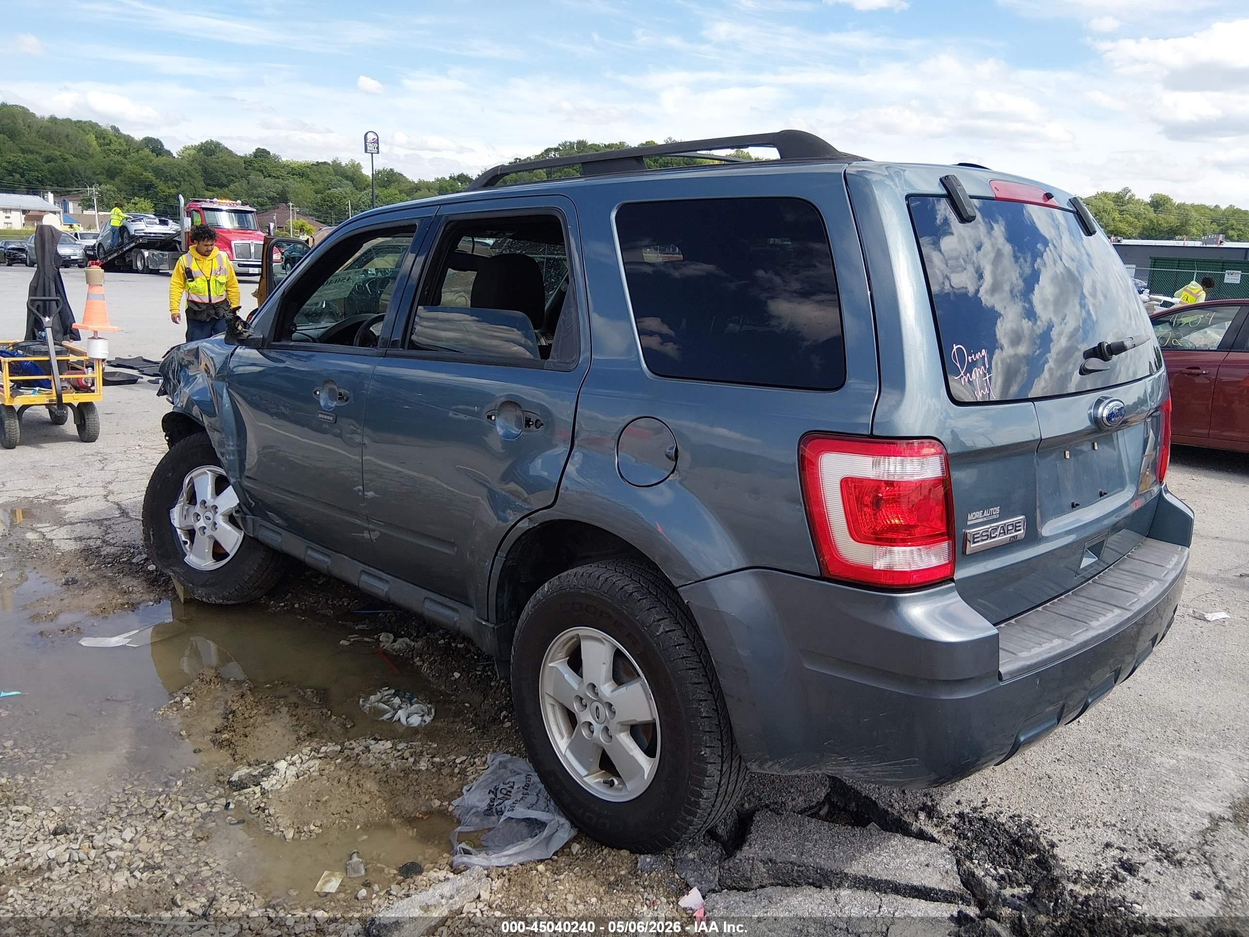 2011 Ford Escape Xlt Gray vin: 1FMCU0D7XBKC01383