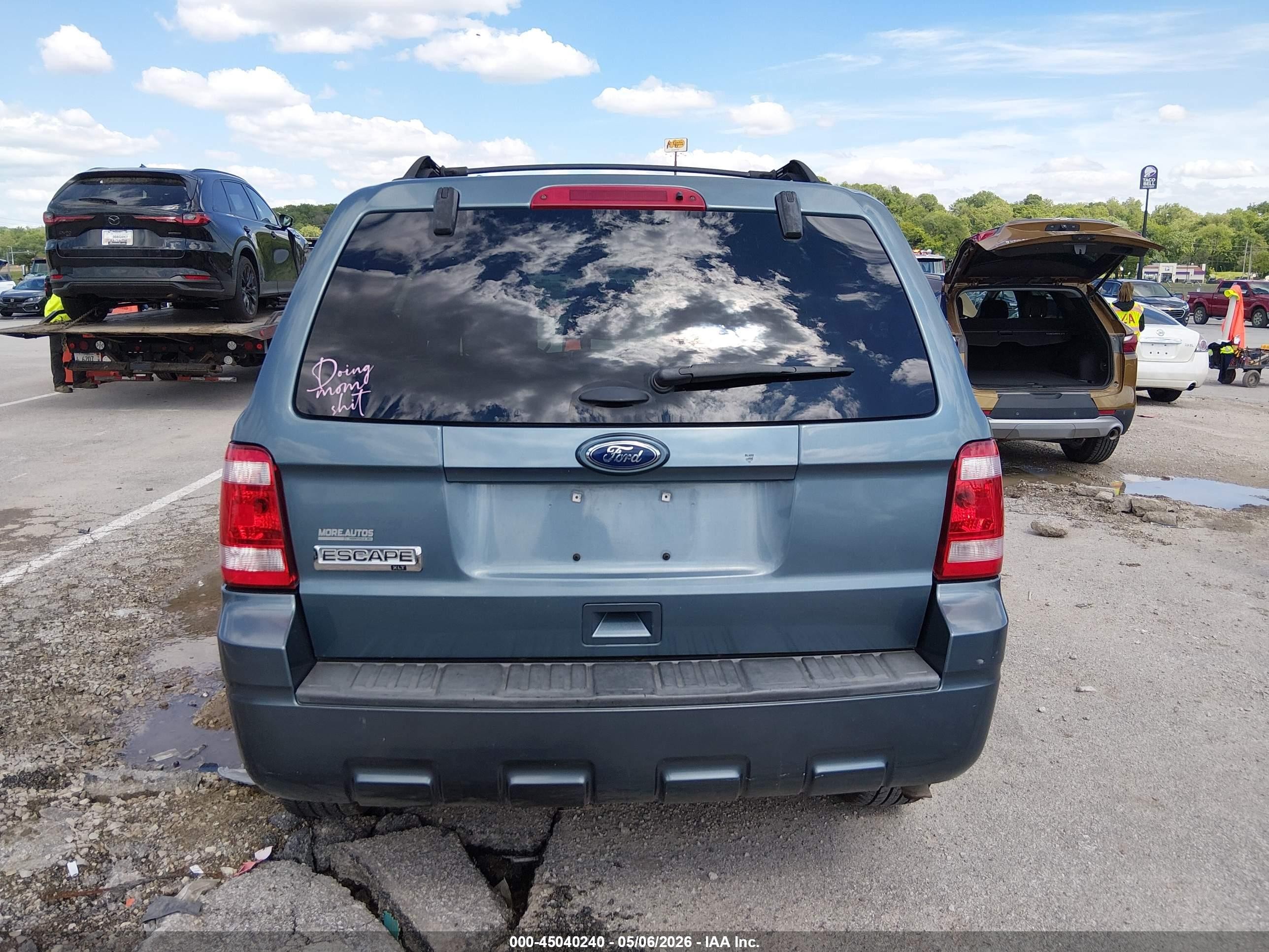 2011 Ford Escape Xlt Gray vin: 1FMCU0D7XBKC01383