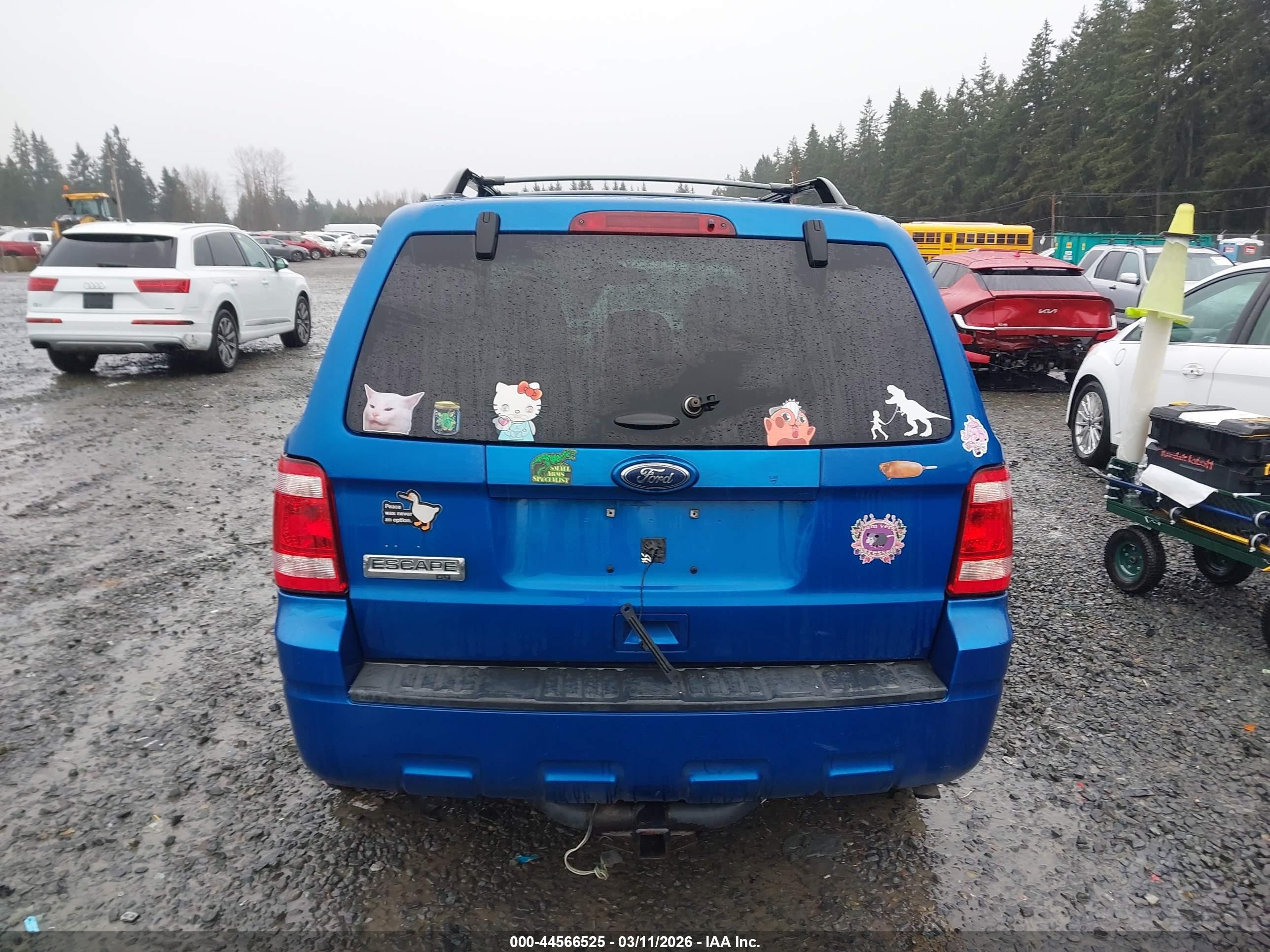 2011 Ford Escape Xlt Blue vin: 1FMCU0D7XBKC01772