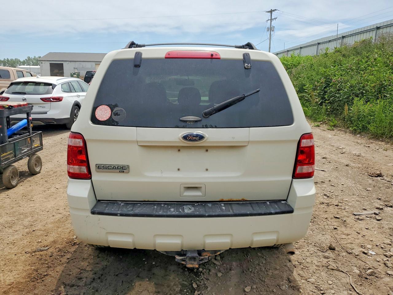 2012 Ford Escape Xlt White vin: 1FMCU0D7XCKA05526