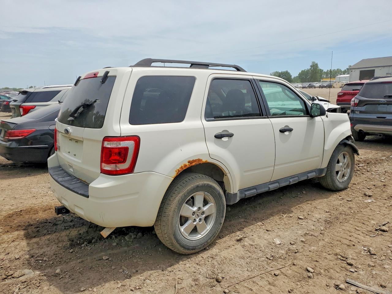 2012 Ford Escape Xlt White vin: 1FMCU0D7XCKA05526