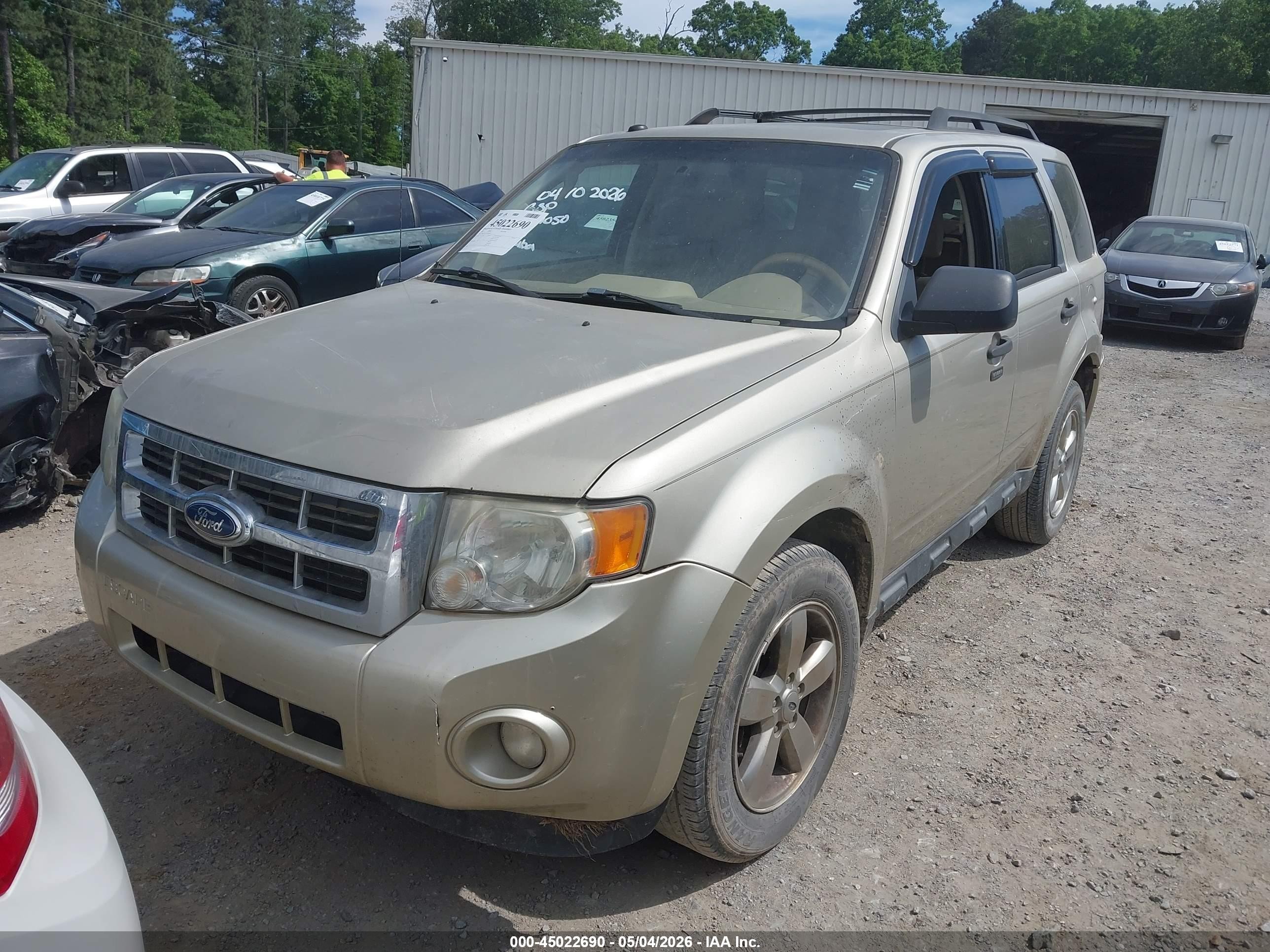 2012 Ford Escape Xlt Золотой vin: 1FMCU0D7XCKB48749