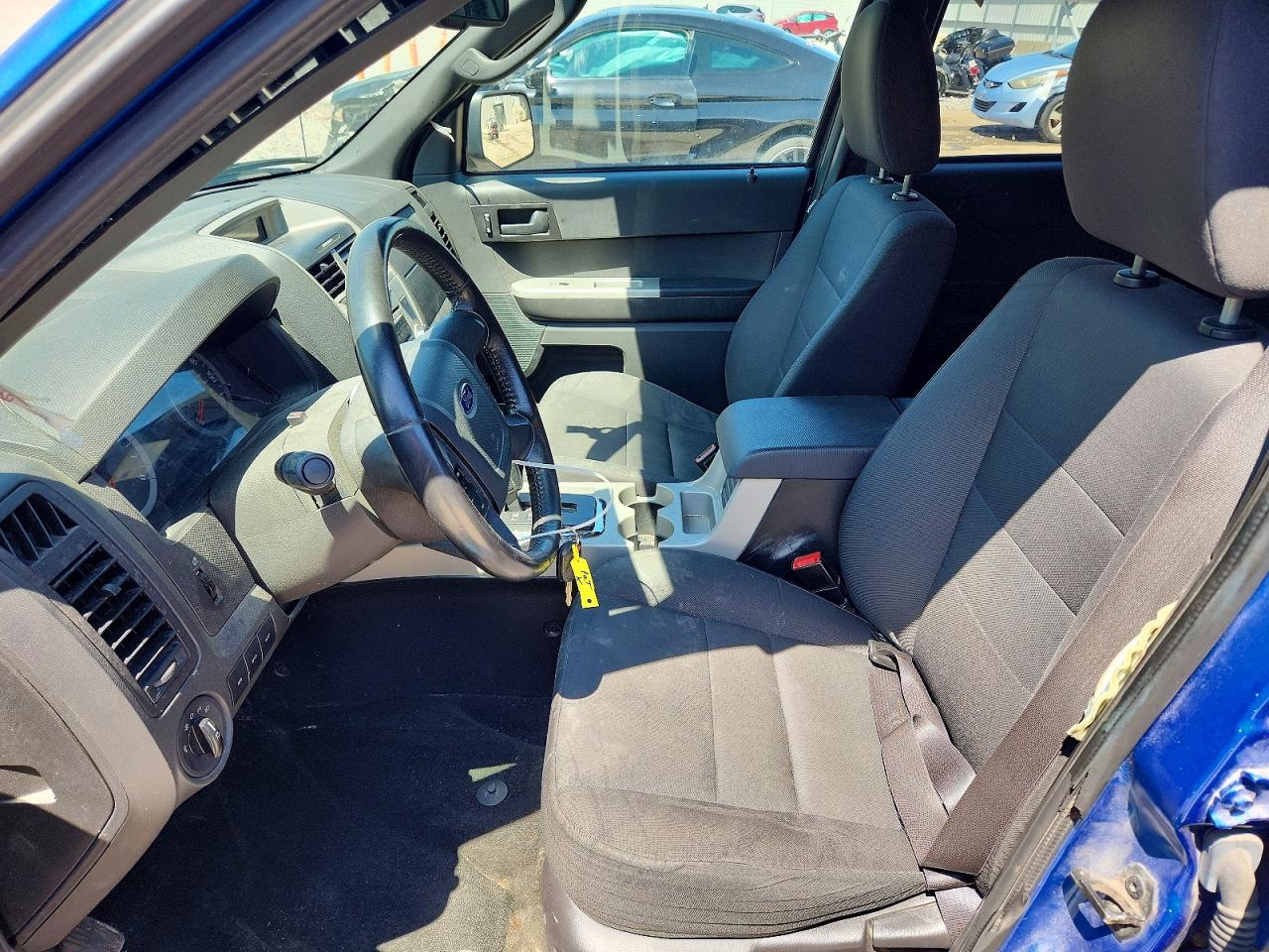 2012 Ford Escape Xlt Blue vin: 1FMCU0D7XCKB76020