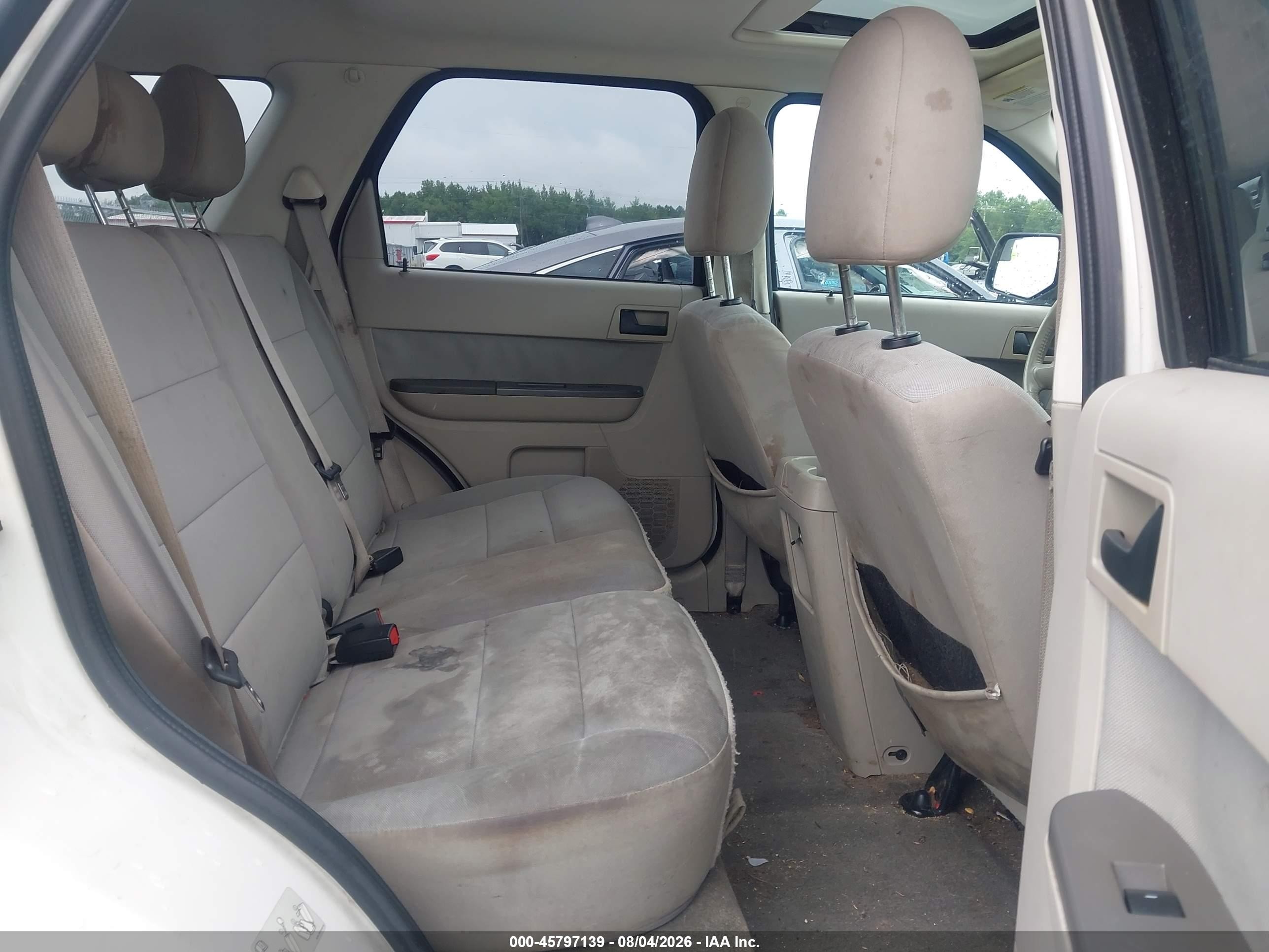 2012 Ford Escape Xlt White vin: 1FMCU0D7XCKC51850