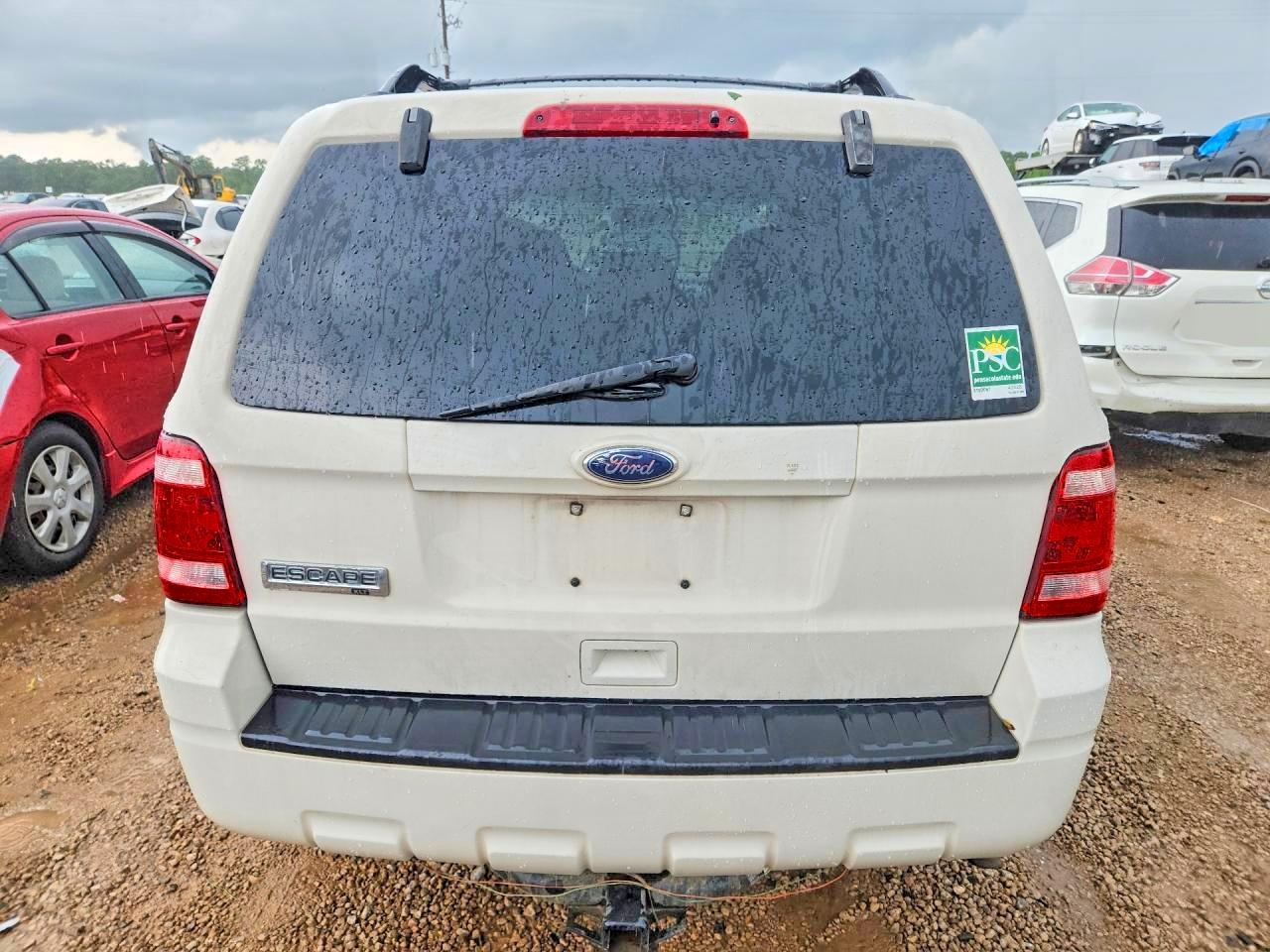 2012 Ford Escape Xlt White vin: 1FMCU0D7XCKC77185