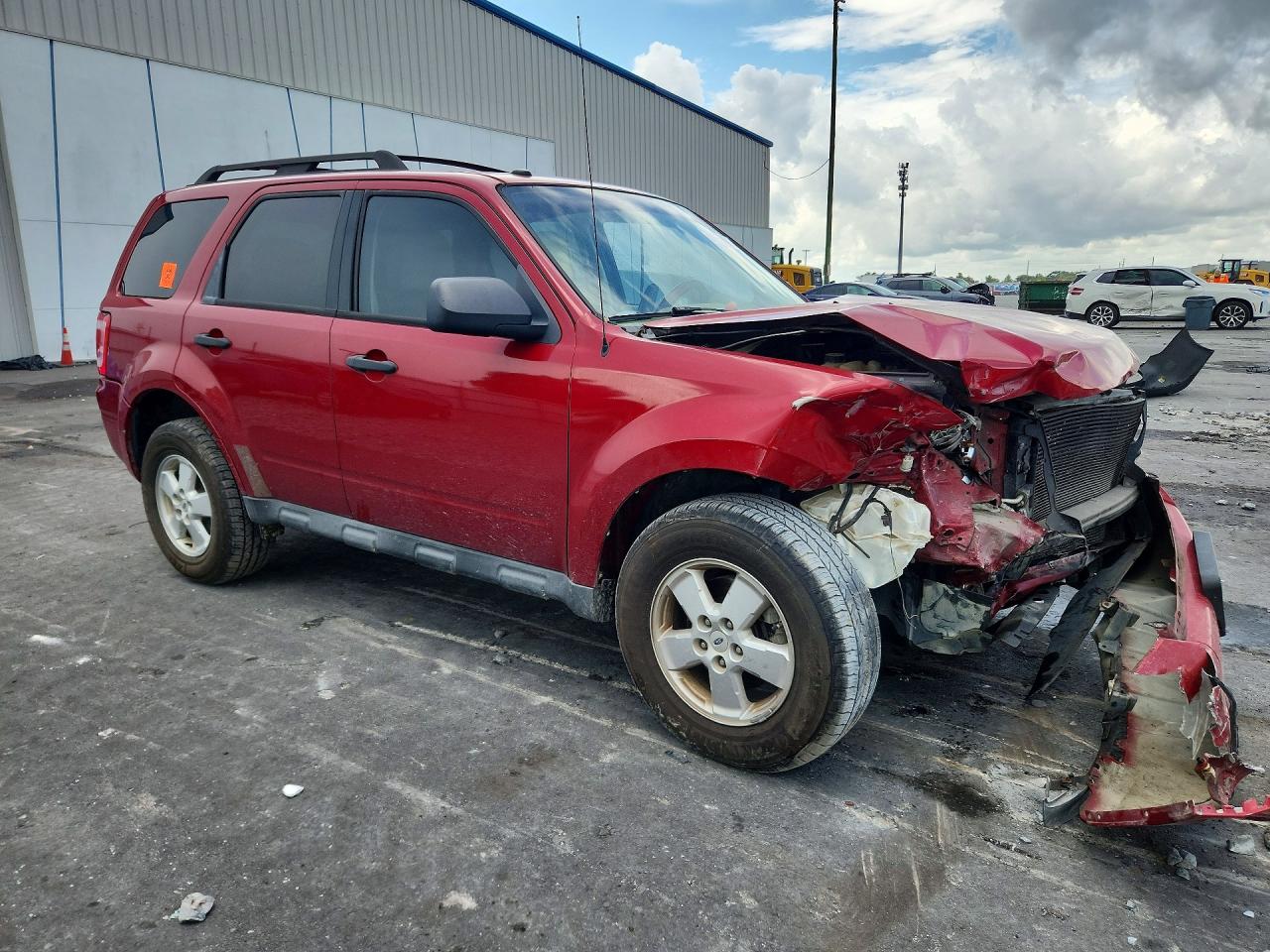 2010 Ford Escape Xlt Red vin: 1FMCU0DG0AKC66094