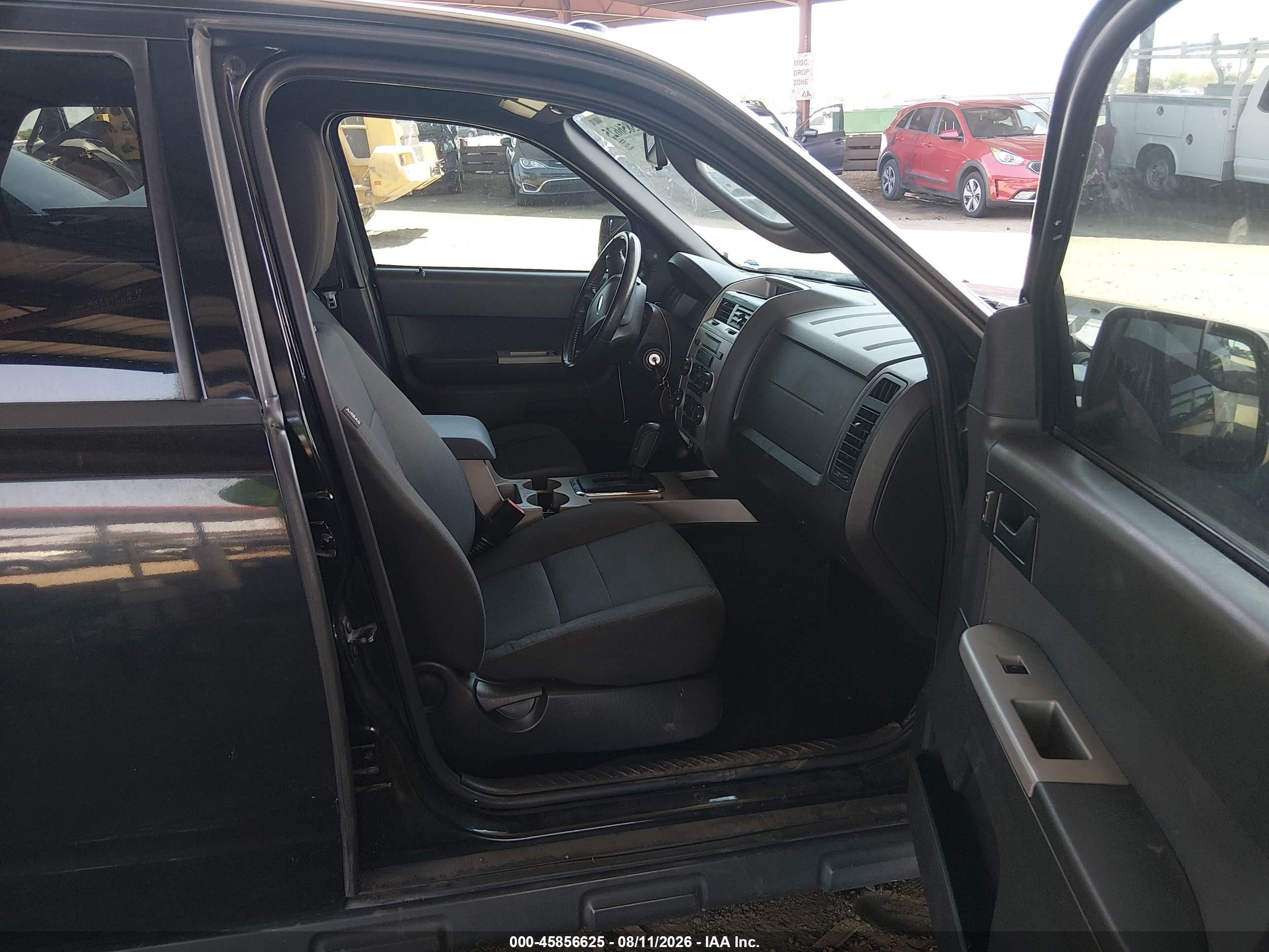 2010 Ford Escape Xlt Black vin: 1FMCU0DG0AKD20865