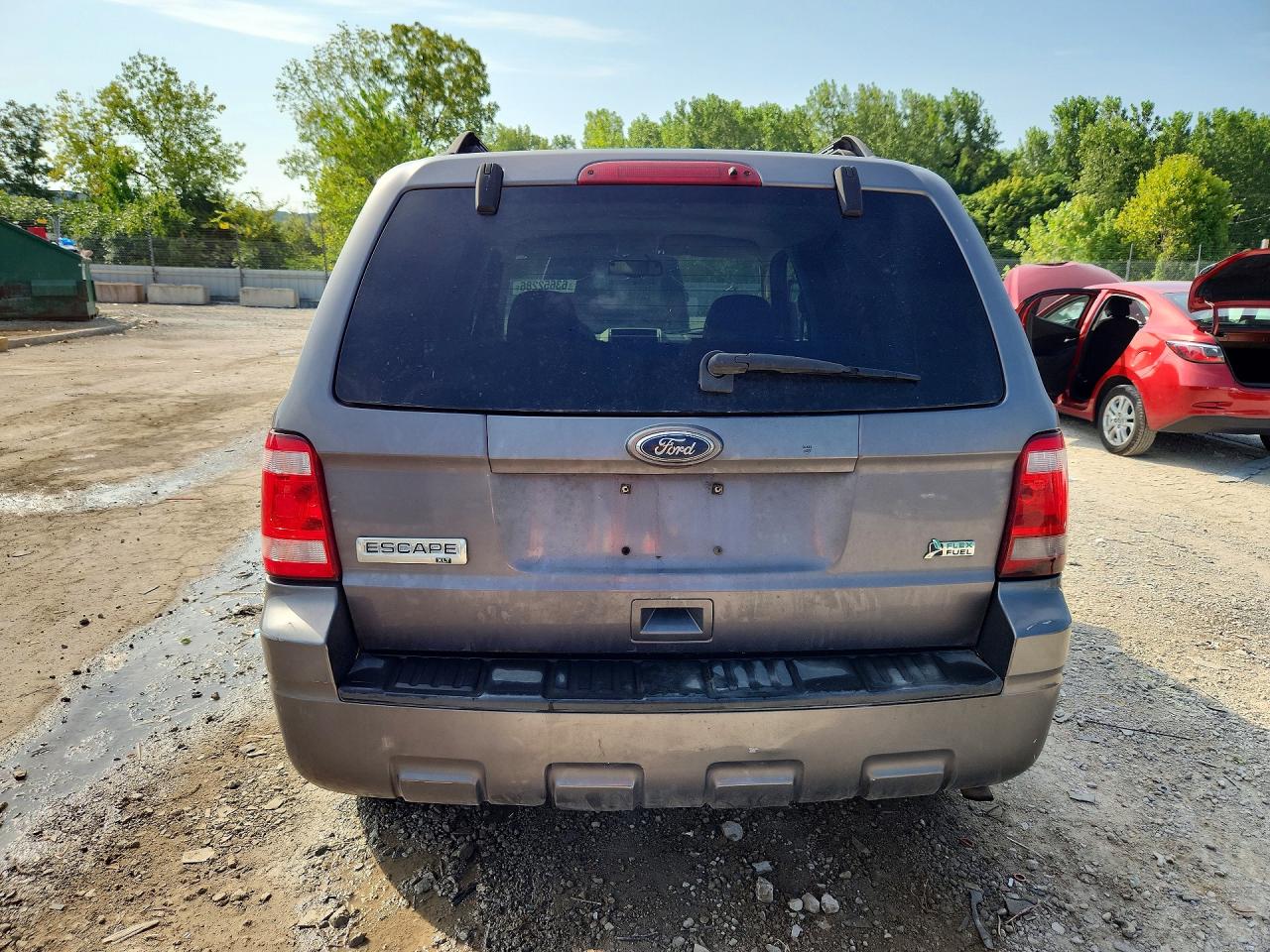 2011 Ford Escape Xlt Gray vin: 1FMCU0DG0BKA06022