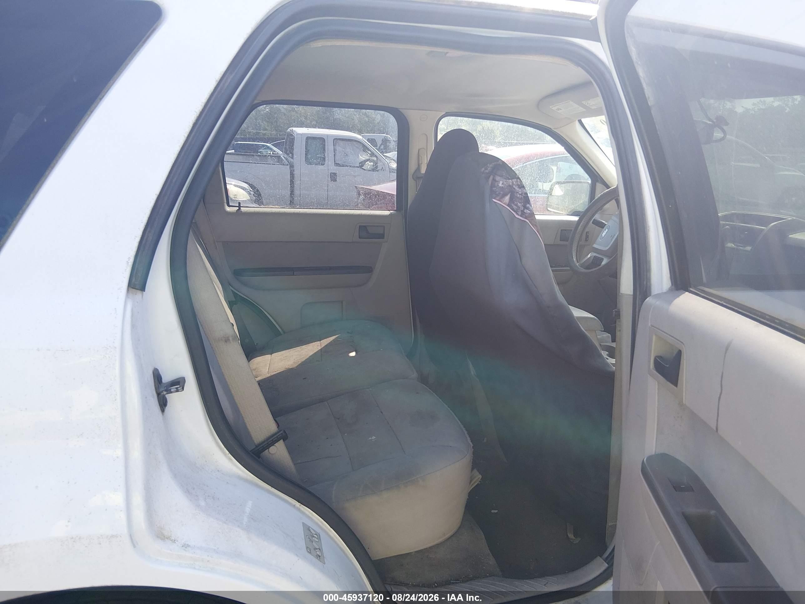 2012 Ford Escape Xlt White vin: 1FMCU0DG0CKB69321