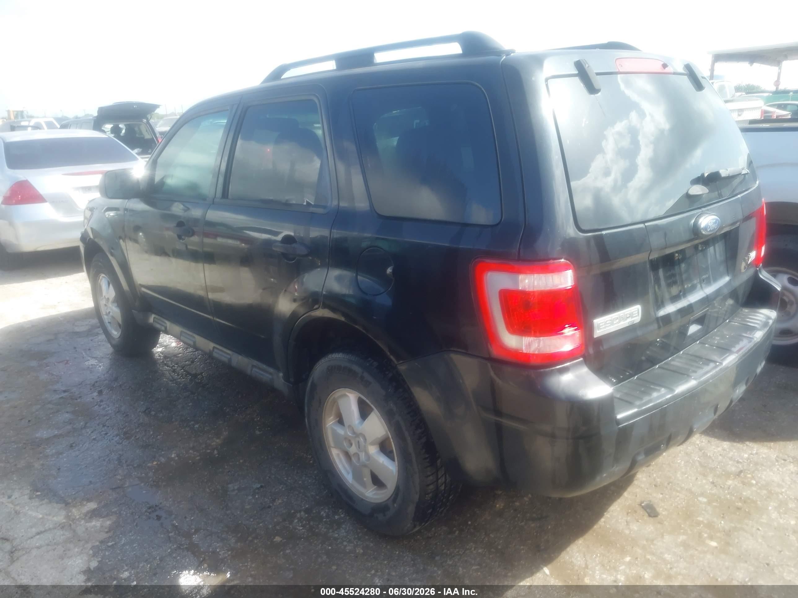 2011 Ford Escape Xlt Black vin: 1FMCU0DG1BKB99085
