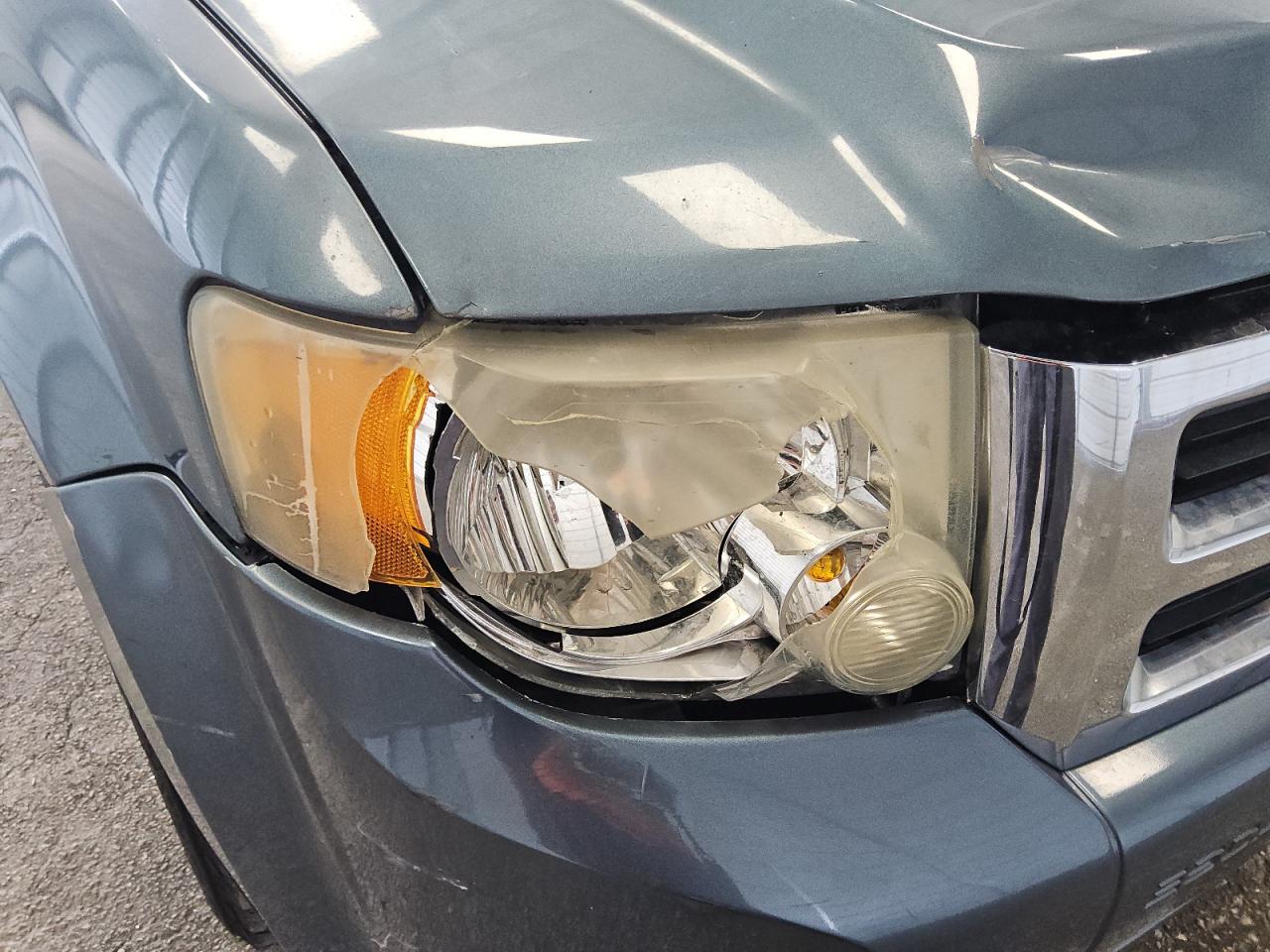 2012 Ford Escape Xlt Blue vin: 1FMCU0DG1CKA55375 Damage: Right Head Lamp, Broken, Replacement Required