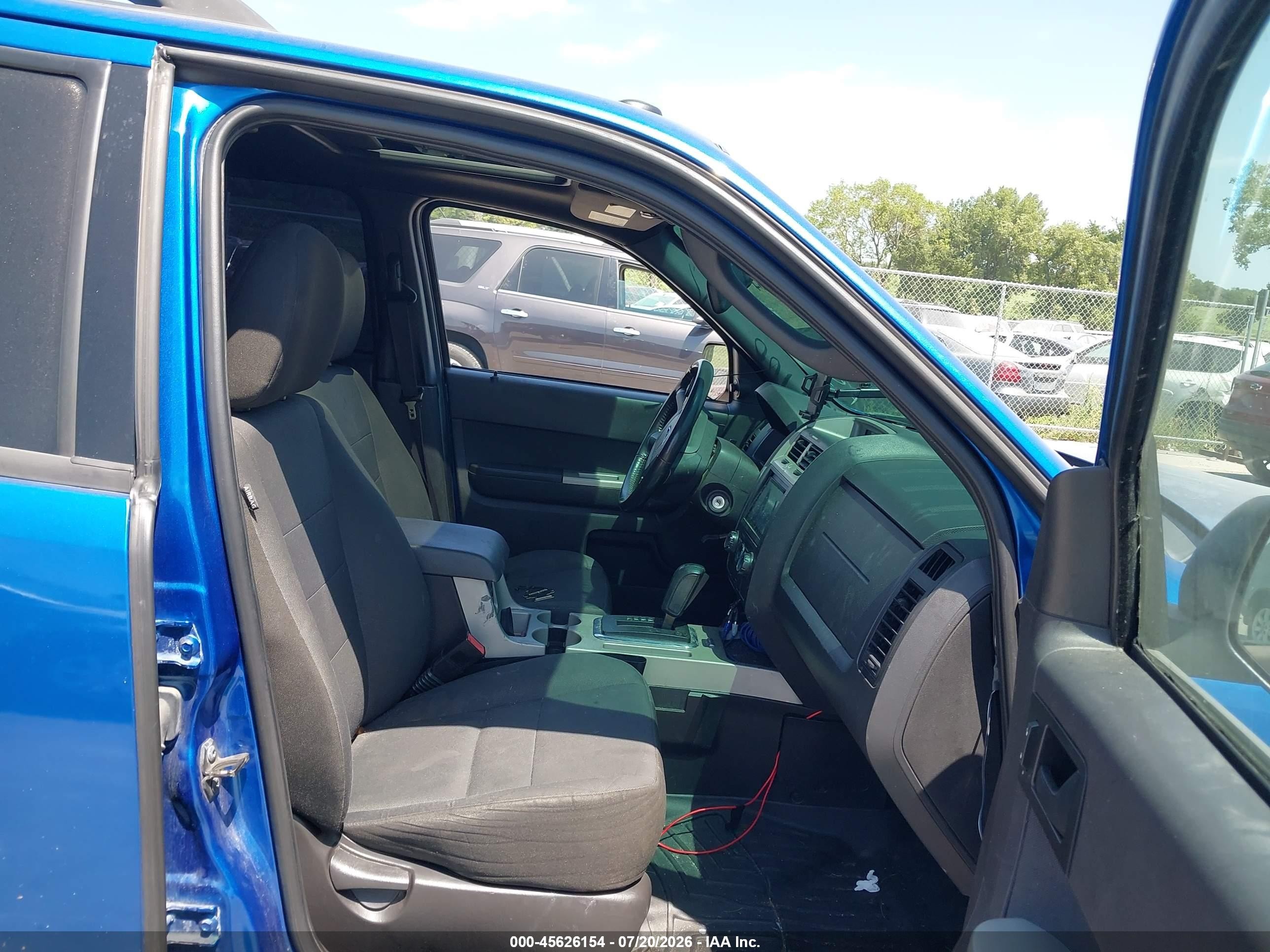 2012 Ford Escape Xlt Blue vin: 1FMCU0DG1CKA57966