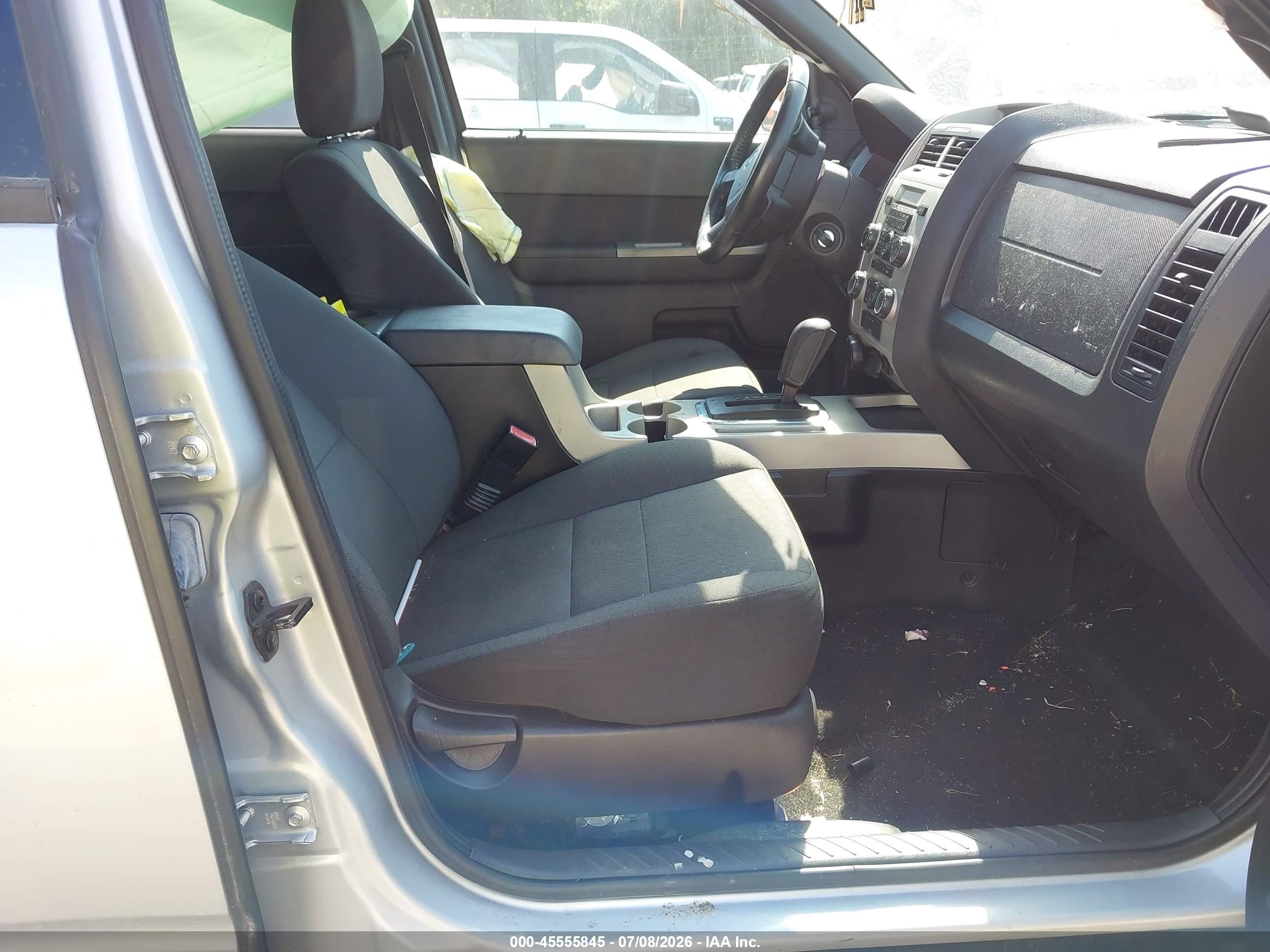2012 Ford Escape Xlt Silver vin: 1FMCU0DG1CKC13083