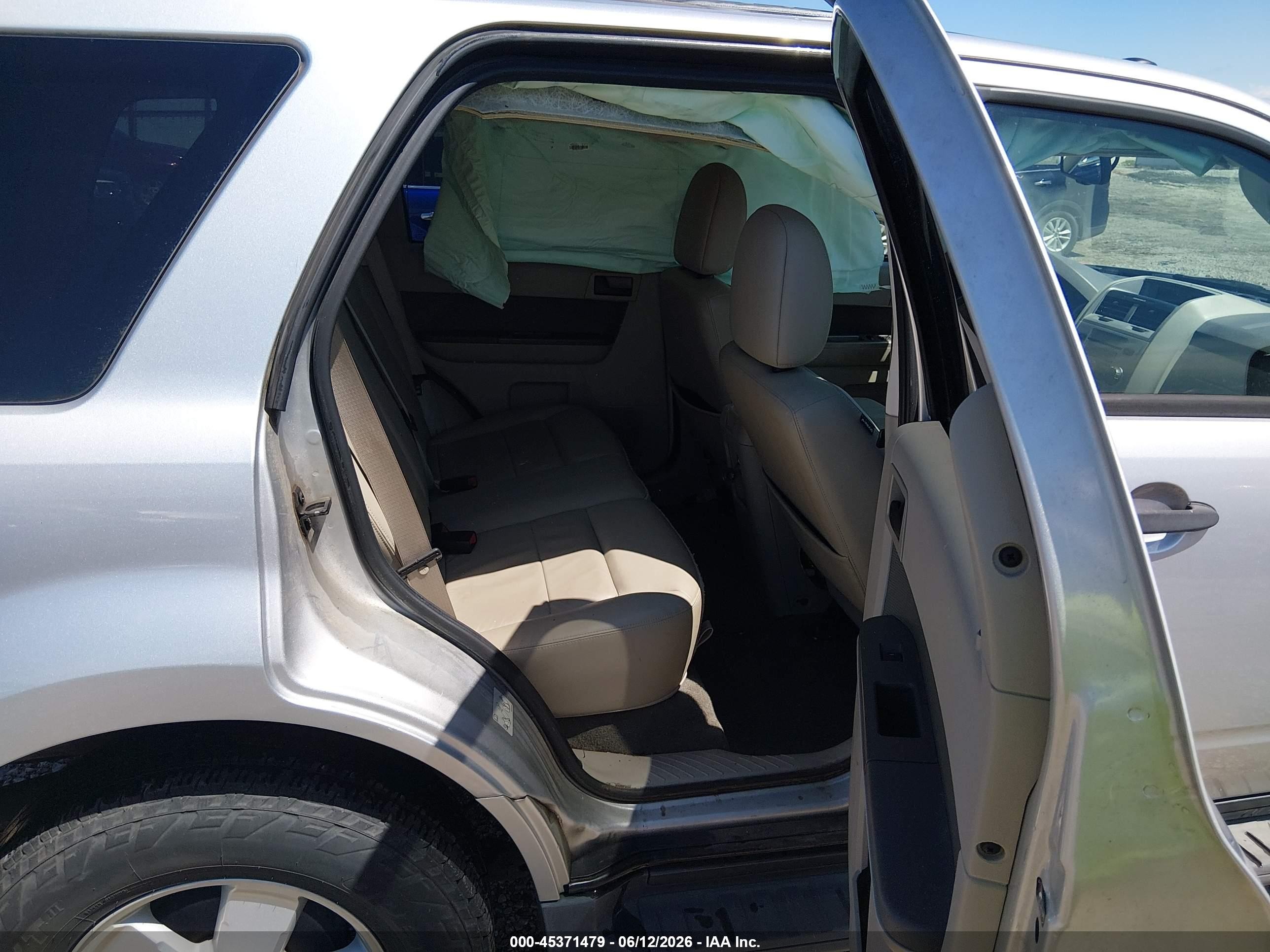 2012 Ford Escape Xlt Silver vin: 1FMCU0DG1CKC13617