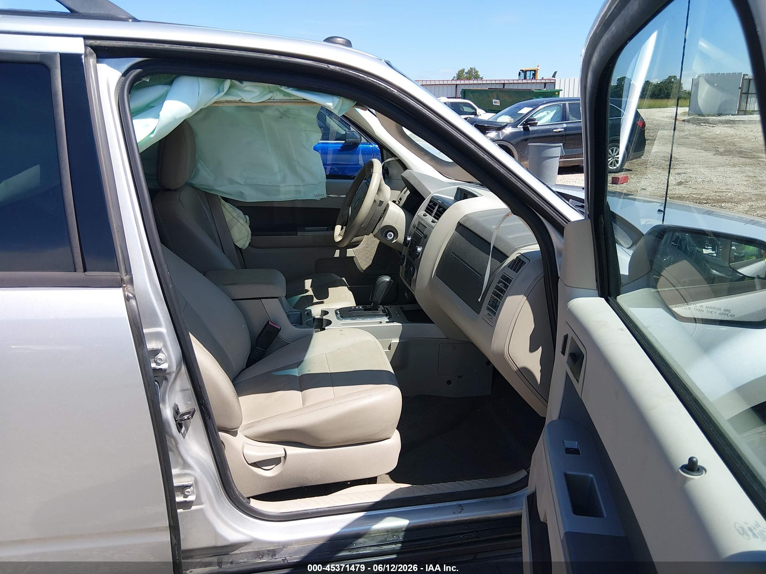 2012 Ford Escape Xlt Silver vin: 1FMCU0DG1CKC13617