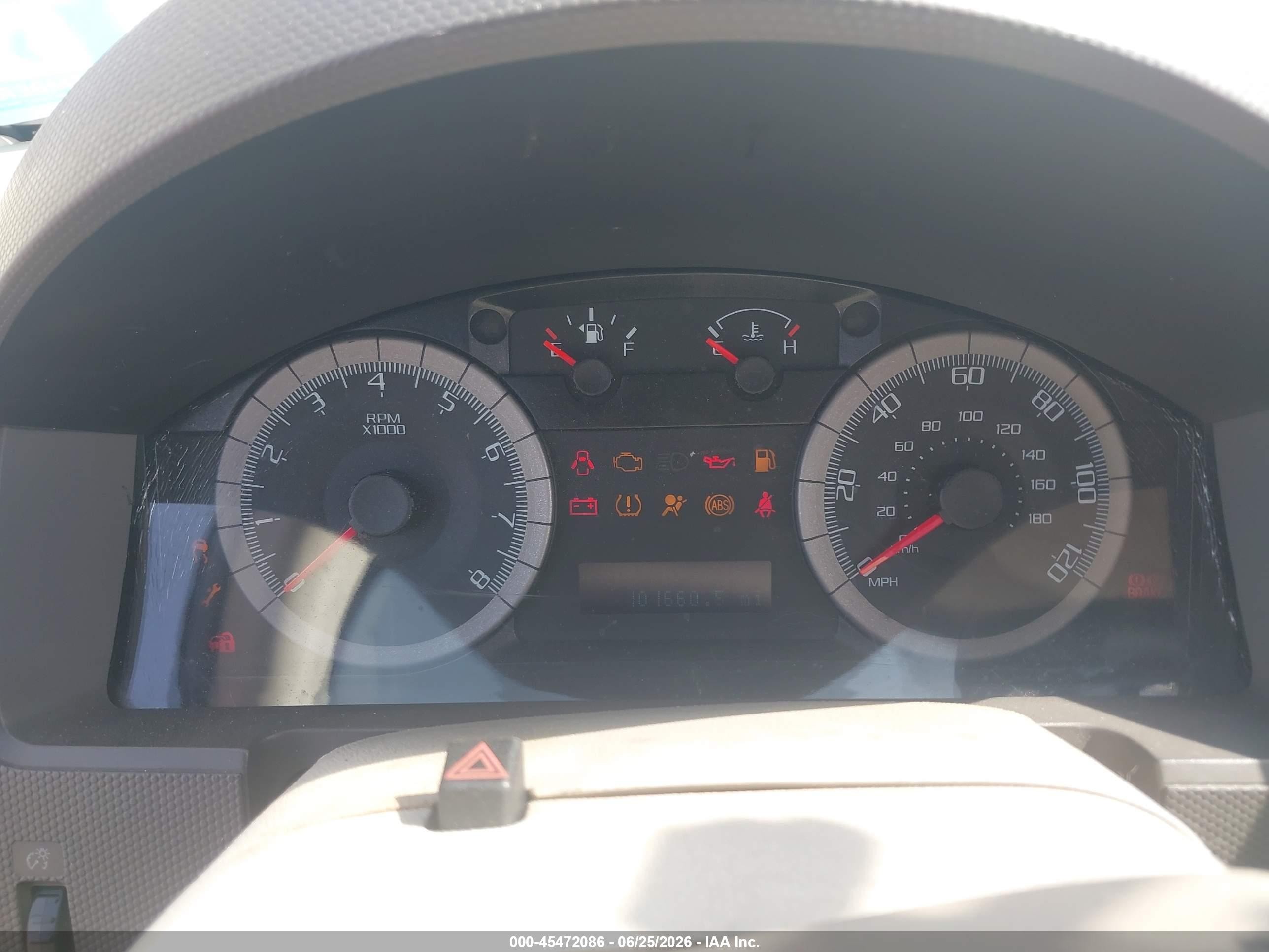 2010 Ford Escape Xlt White vin: 1FMCU0DG2AKA52224
