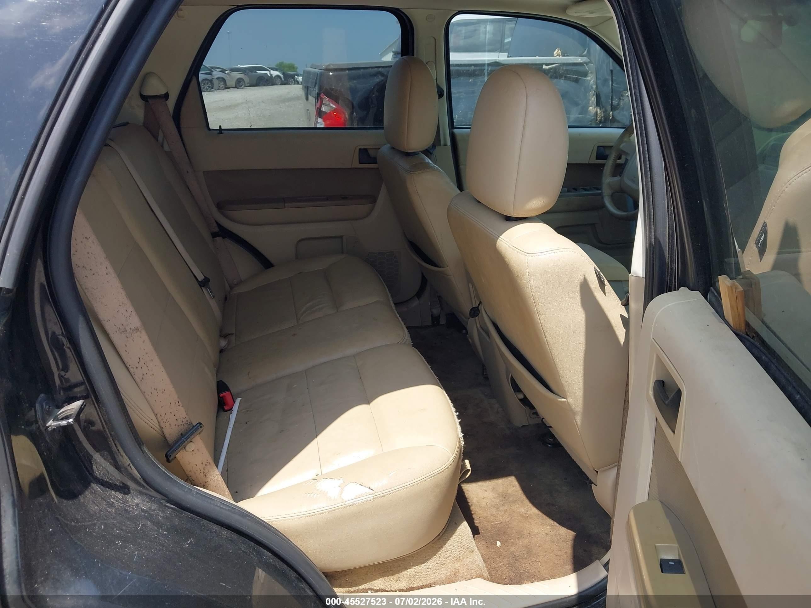 2010 Ford Escape Xlt Black vin: 1FMCU0DG2AKA71873