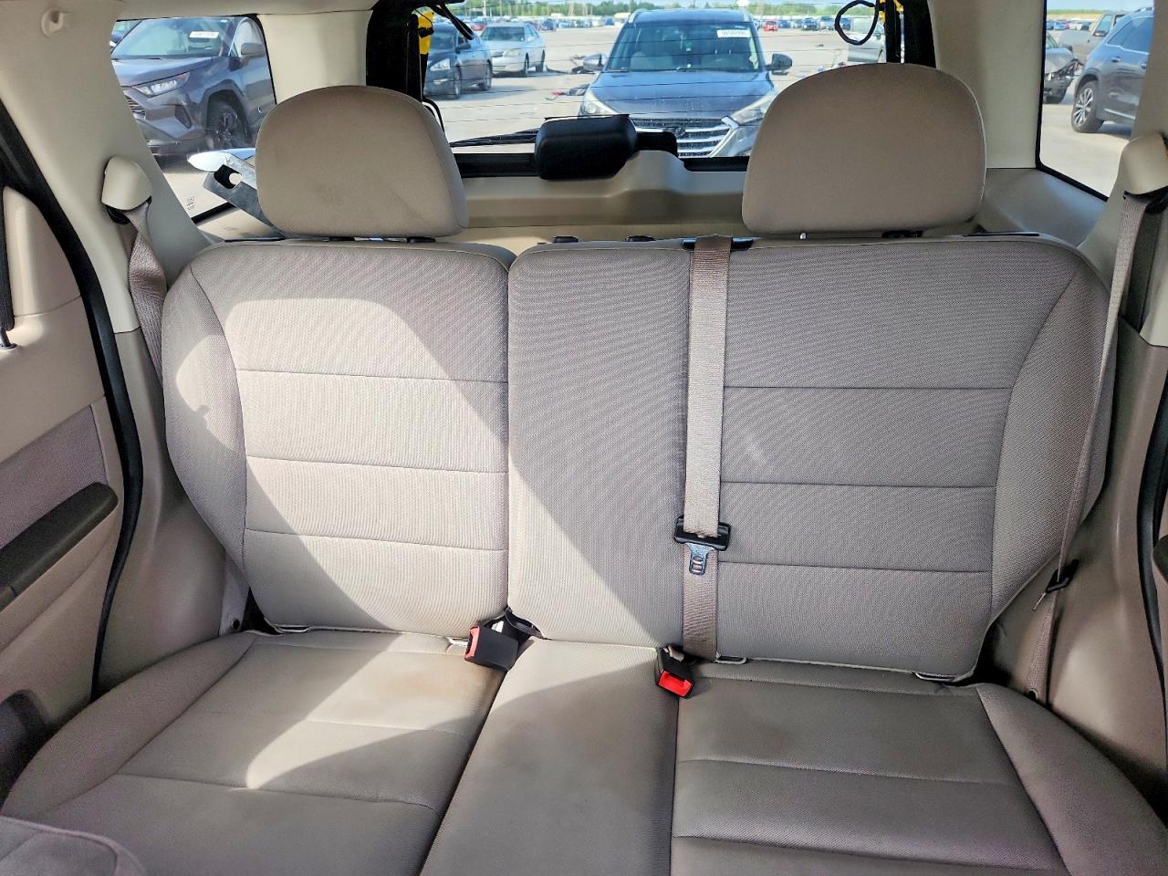 2010 Ford Escape Xlt Gray vin: 1FMCU0DG2AKC42685