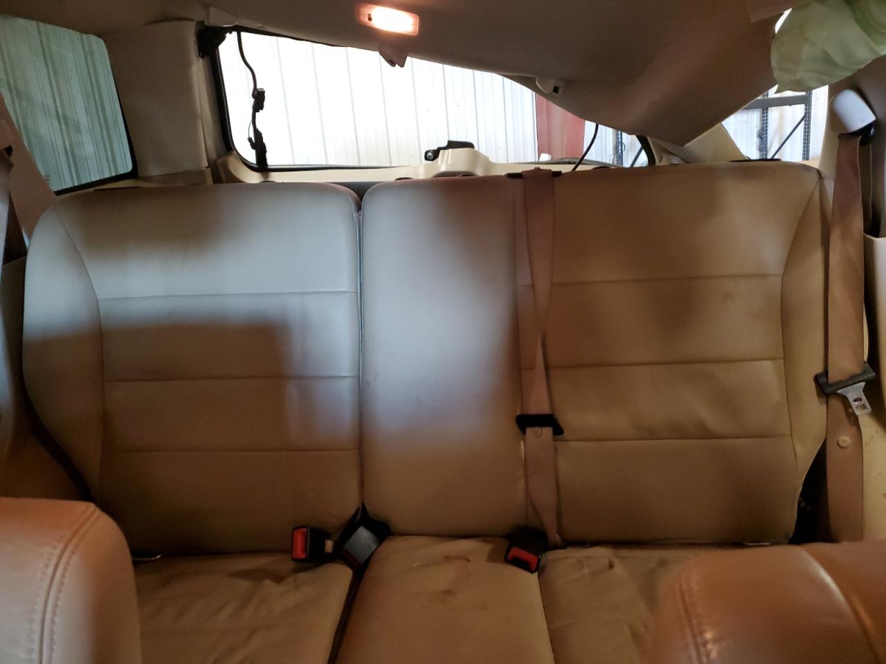 2010 Ford Escape Xlt Белый vin: 1FMCU0DG2AKC65996