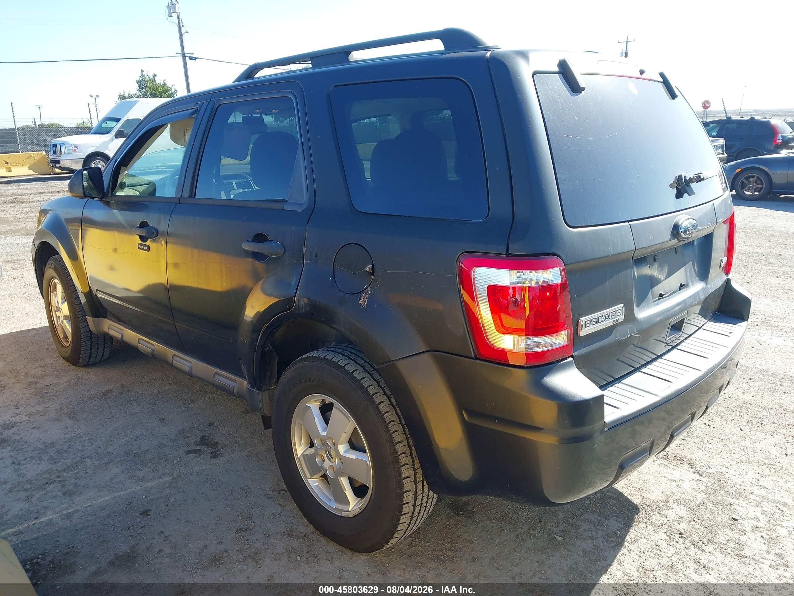 2011 Ford Escape Xlt Черный vin: 1FMCU0DG2BKA69736