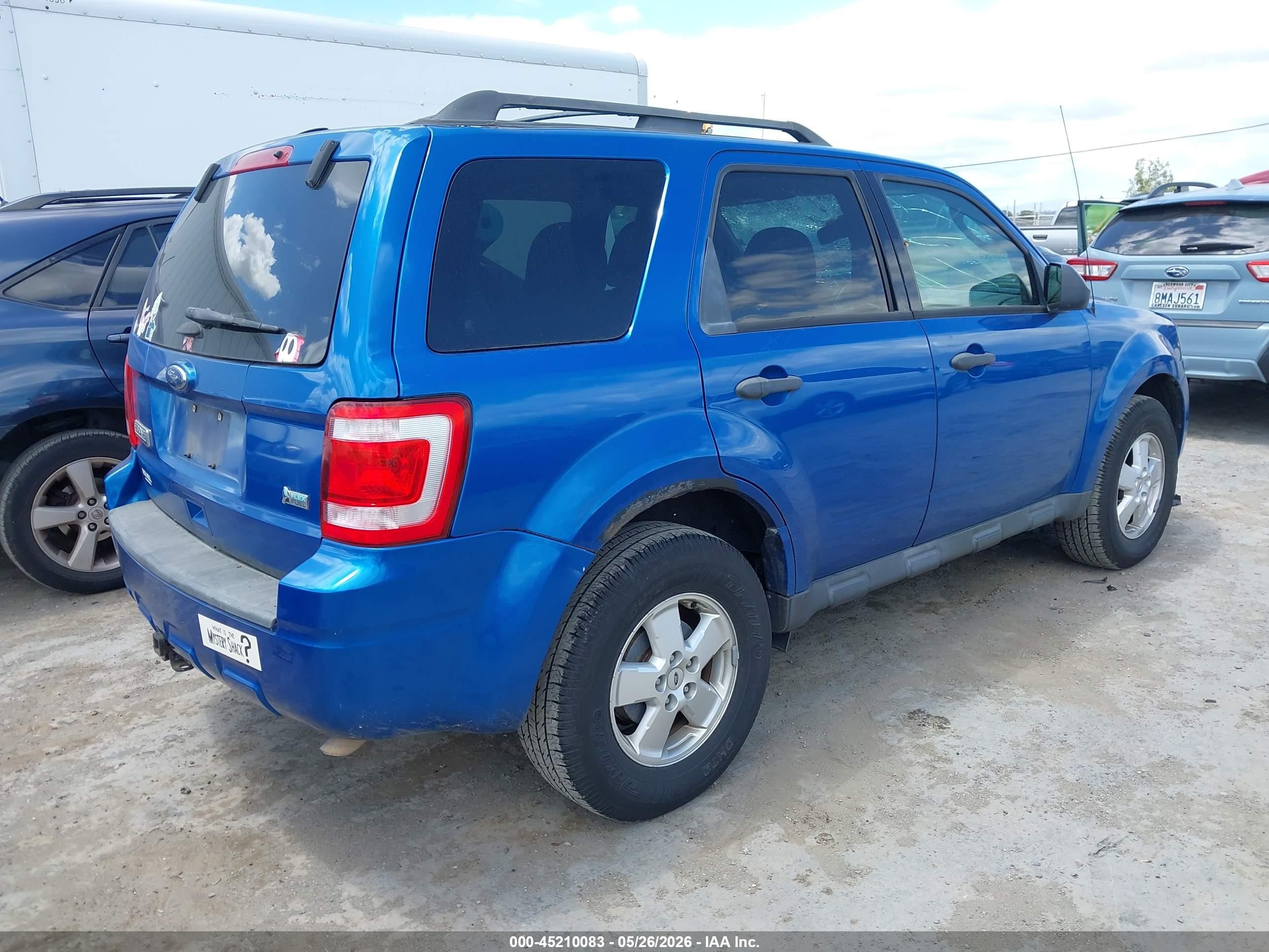 2011 Ford Escape Xlt Blue vin: 1FMCU0DG2BKA91297