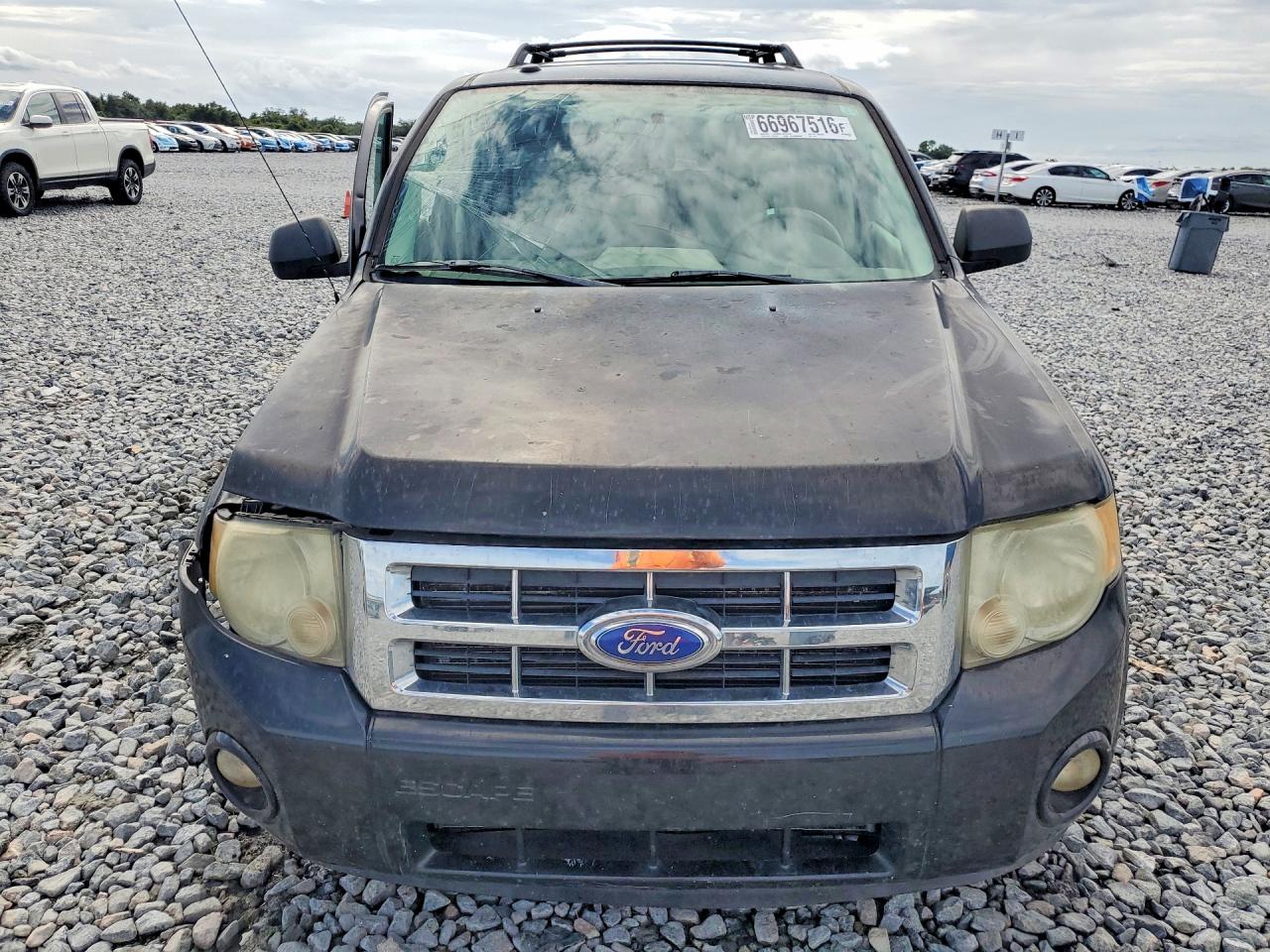2011 Ford Escape Xlt Black vin: 1FMCU0DG2BKC17271