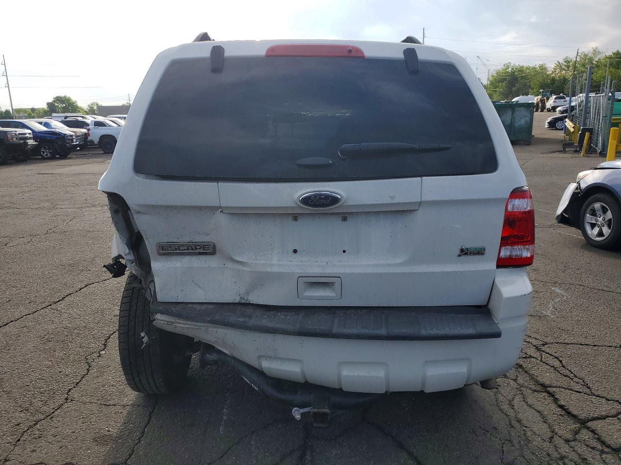 2011 Ford Escape Xlt White vin: 1FMCU0DG2BKC59567