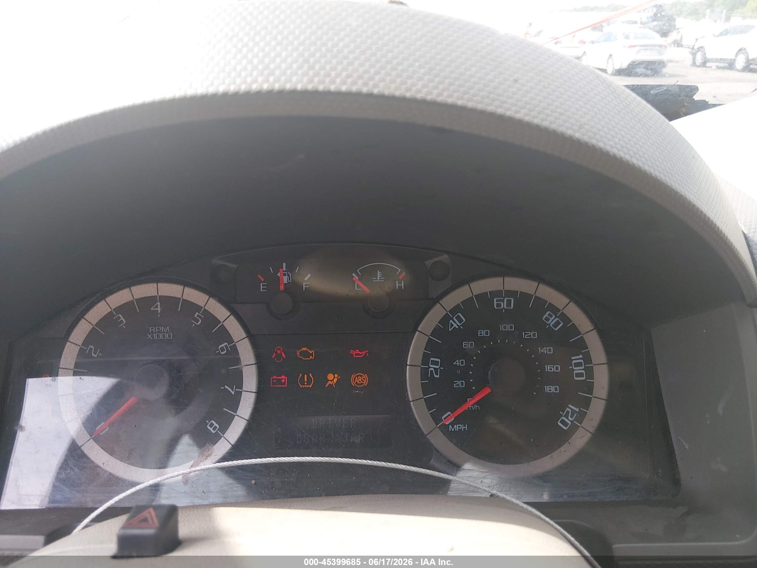 2011 Ford Escape Xlt White vin: 1FMCU0DG2BKC70343